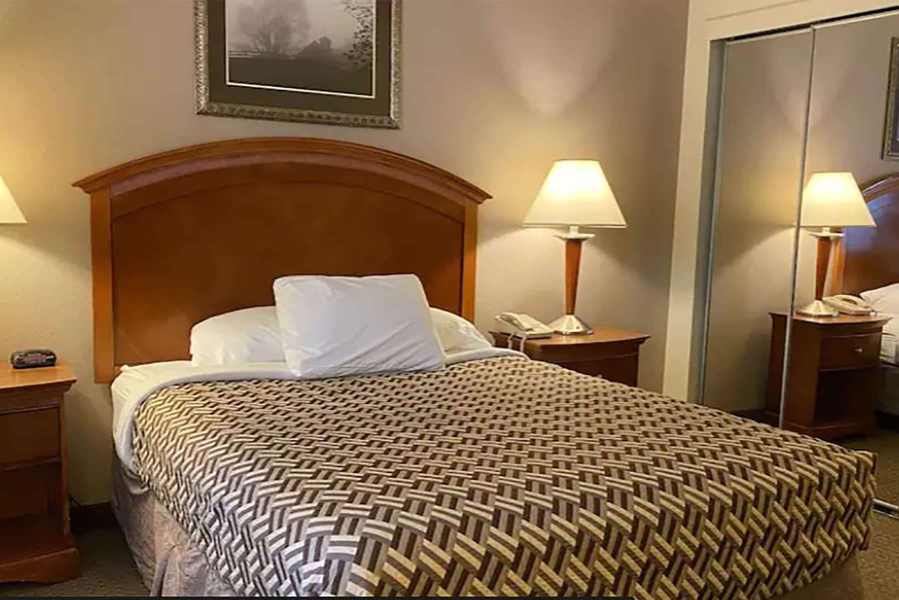 A Riverside Inn Travelodge by Wyndham