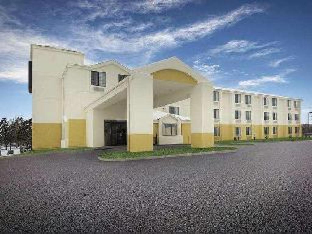 Baymont by Wyndham Fort Collins