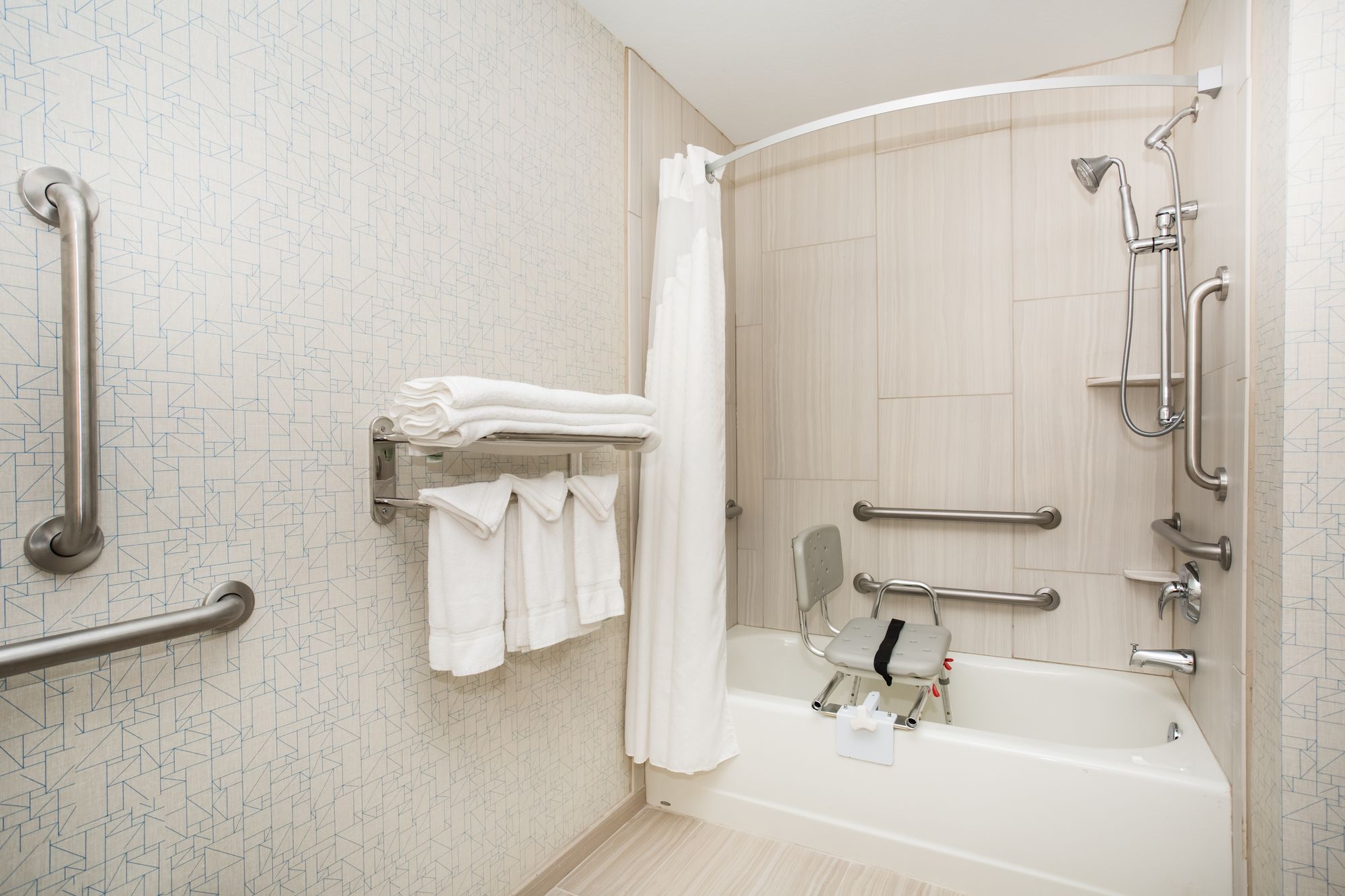 Holiday Inn Express & Suites Ft. Collins