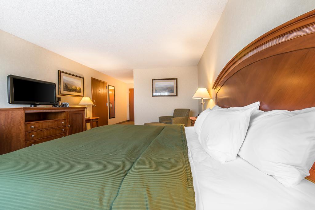 Baymont by Wyndham Fort Morgan