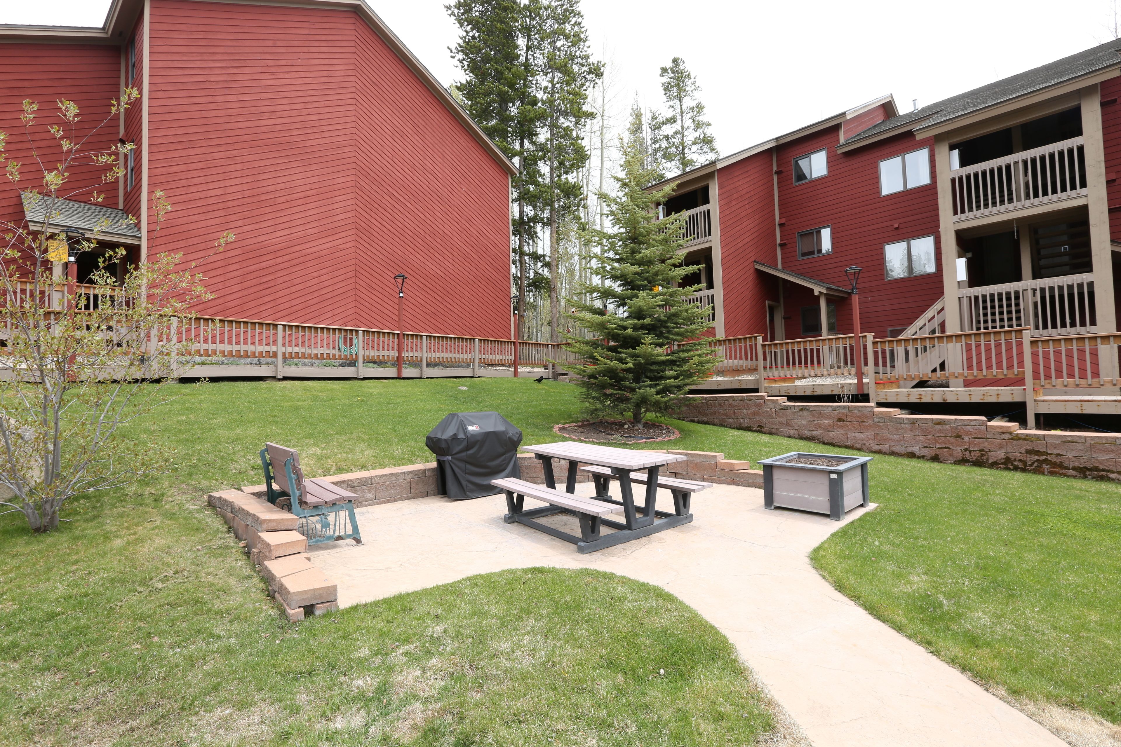 Indian Peaks Resort