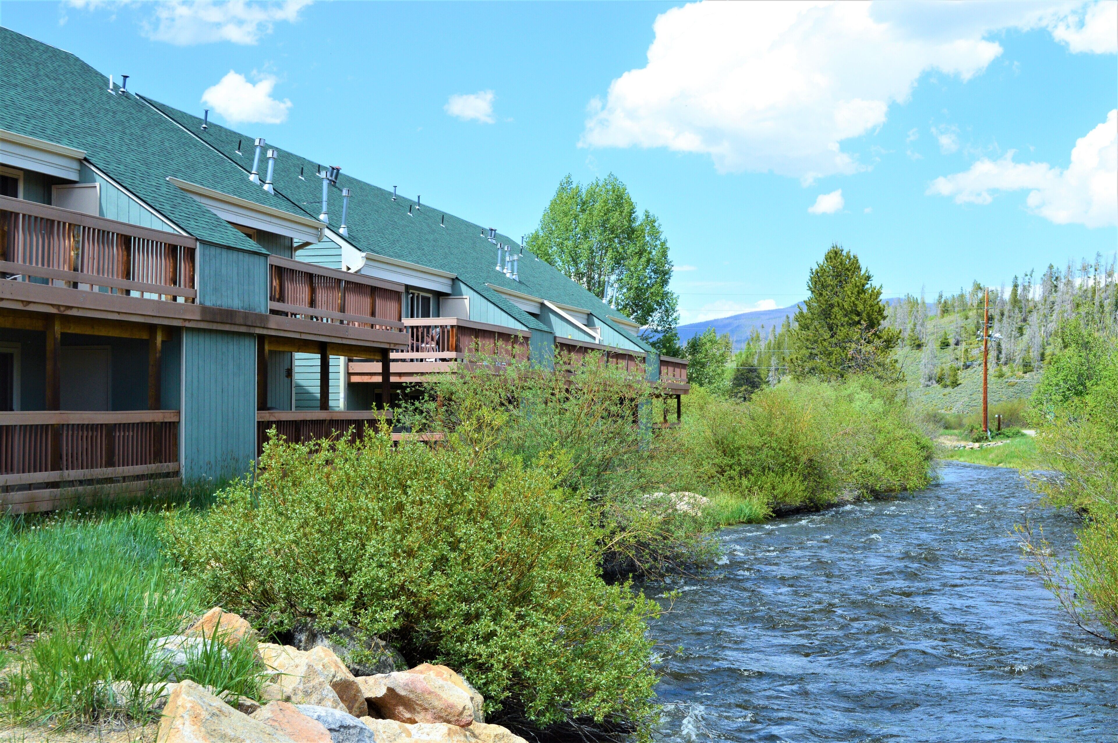 Twin Rivers by Alderwood Colorado Management