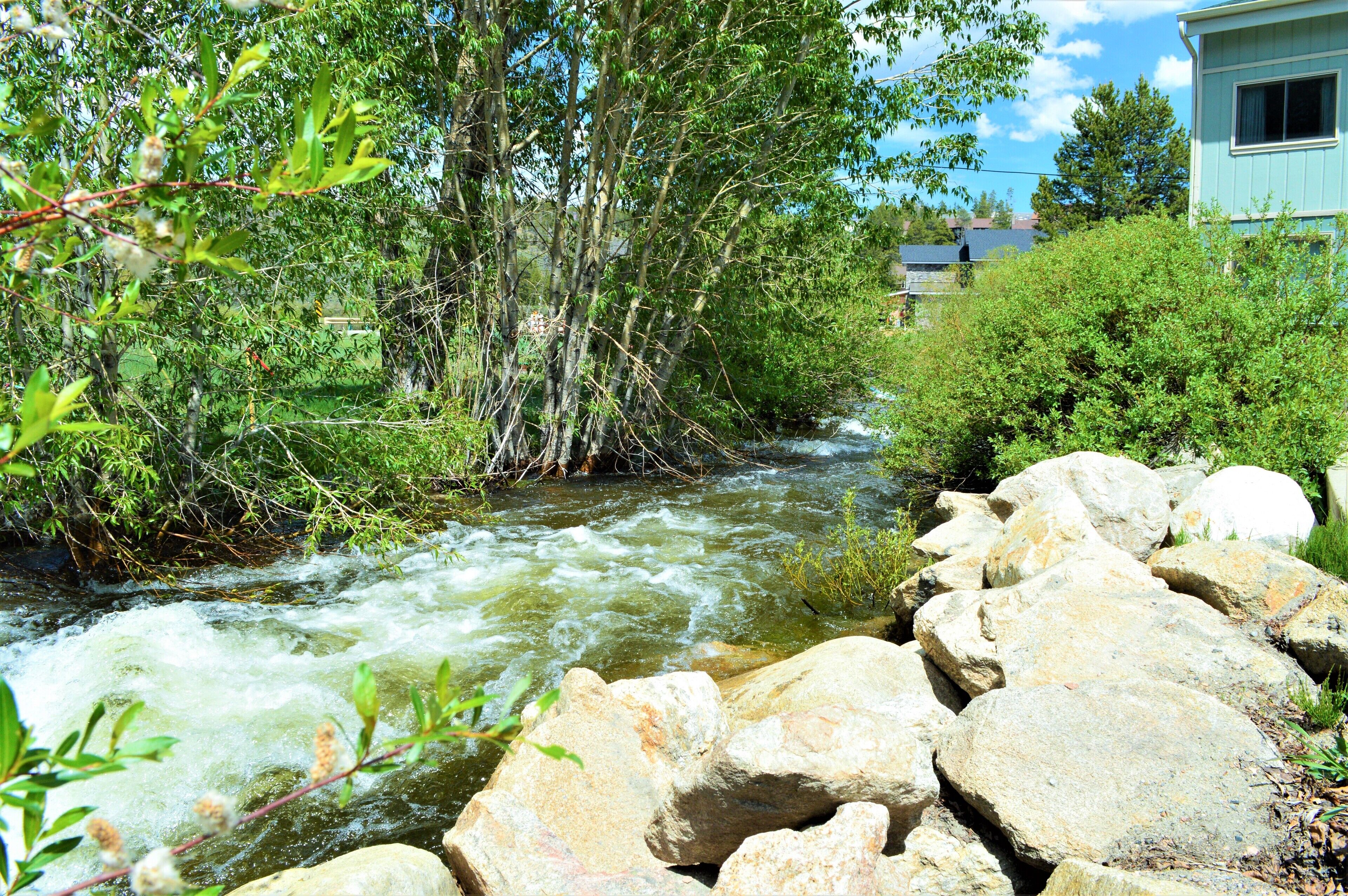 Twin Rivers by Alderwood Colorado Management
