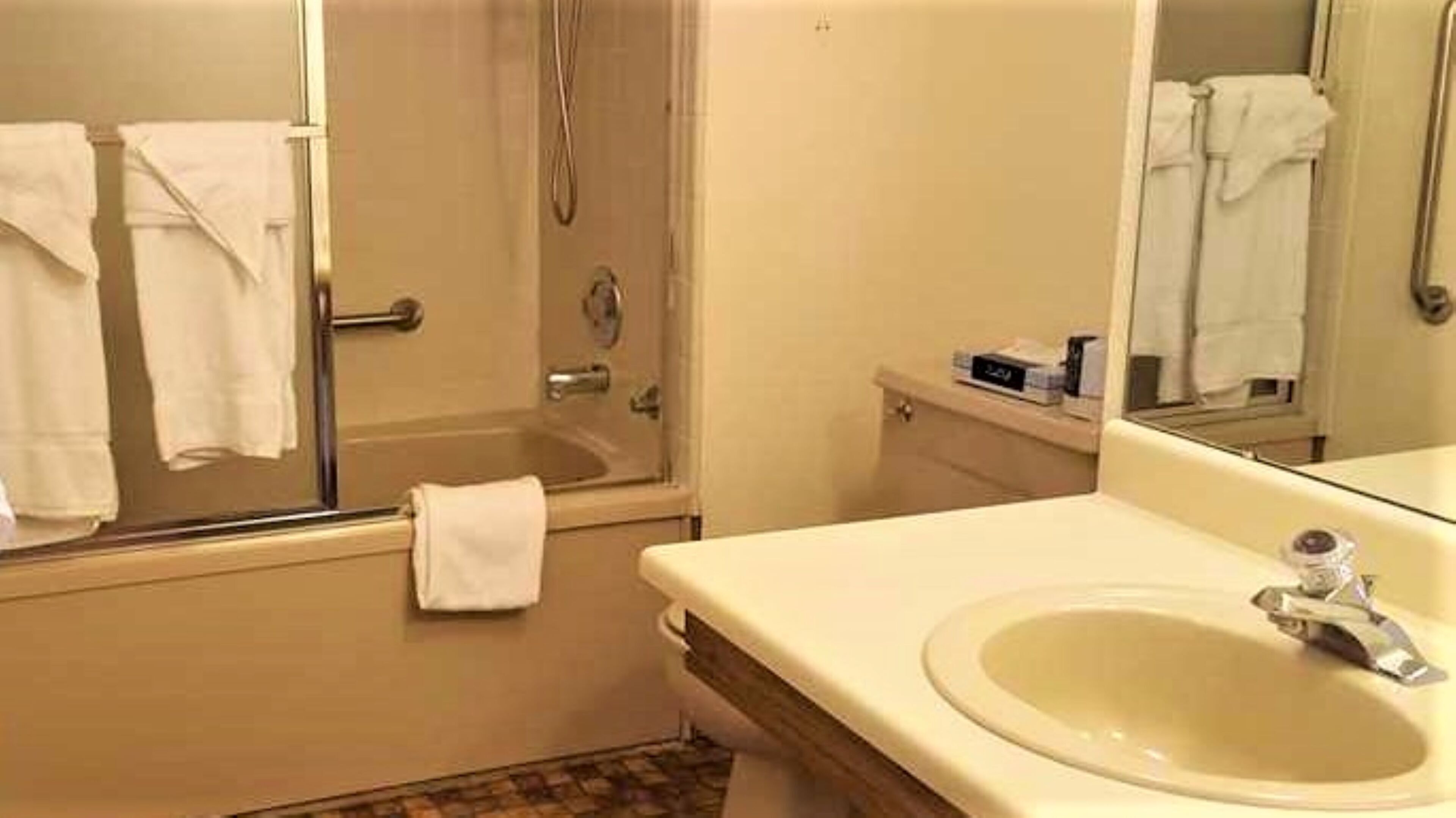 Twin Rivers by Alderwood Colorado Management