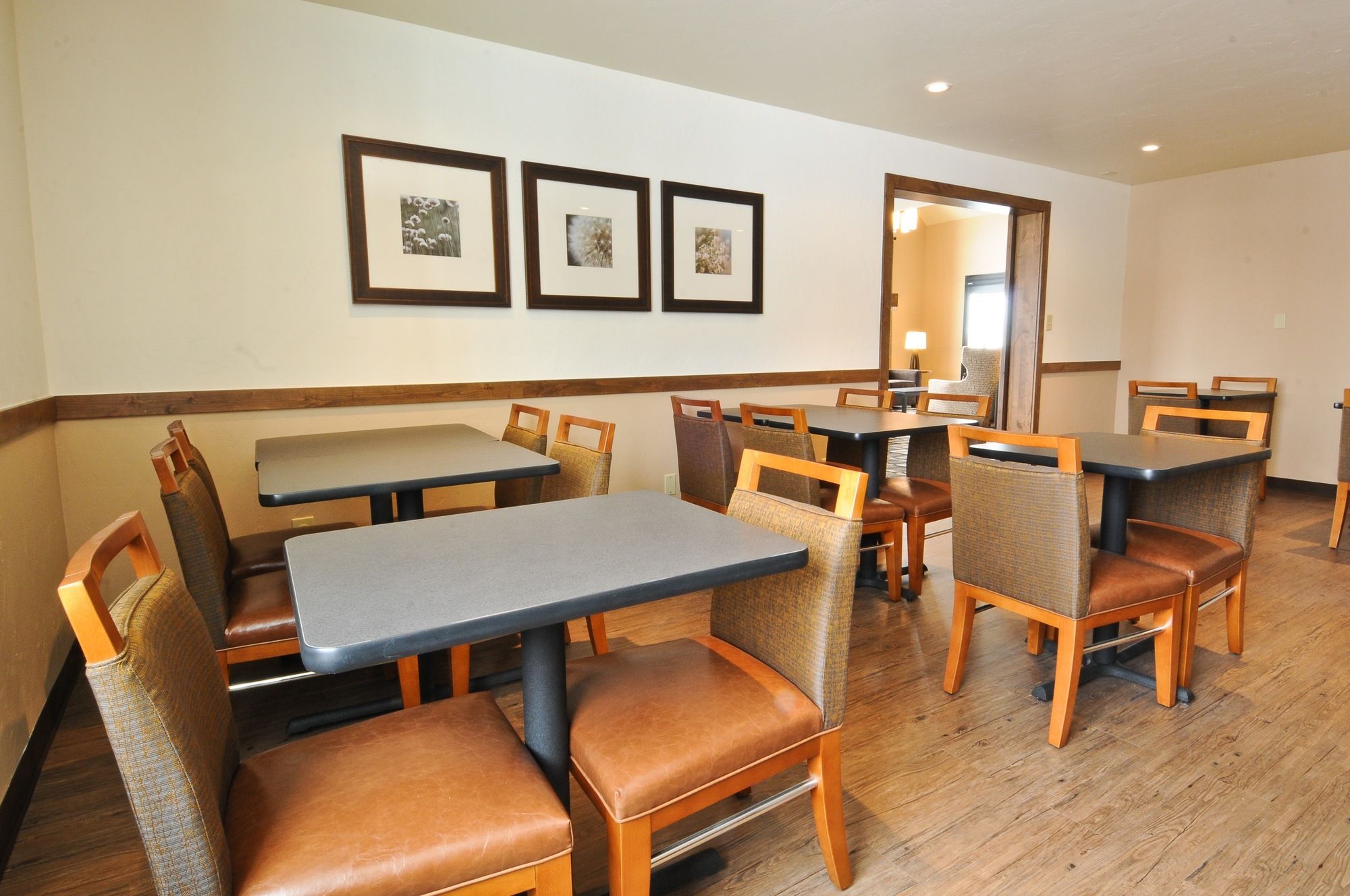 Alpine Inn