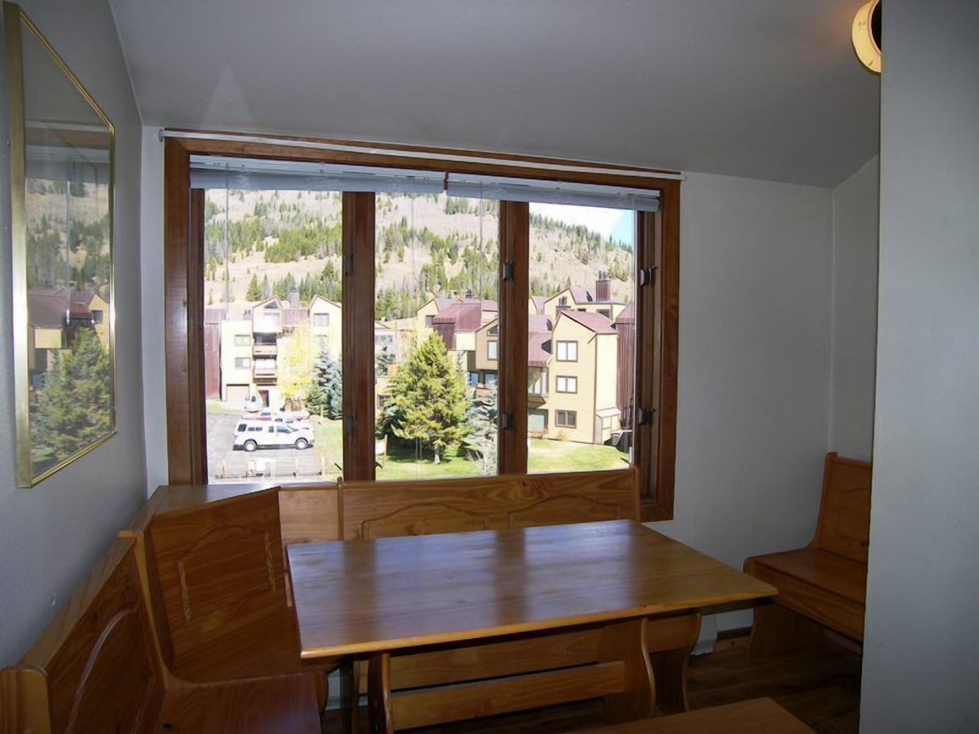 Foxpine Inn