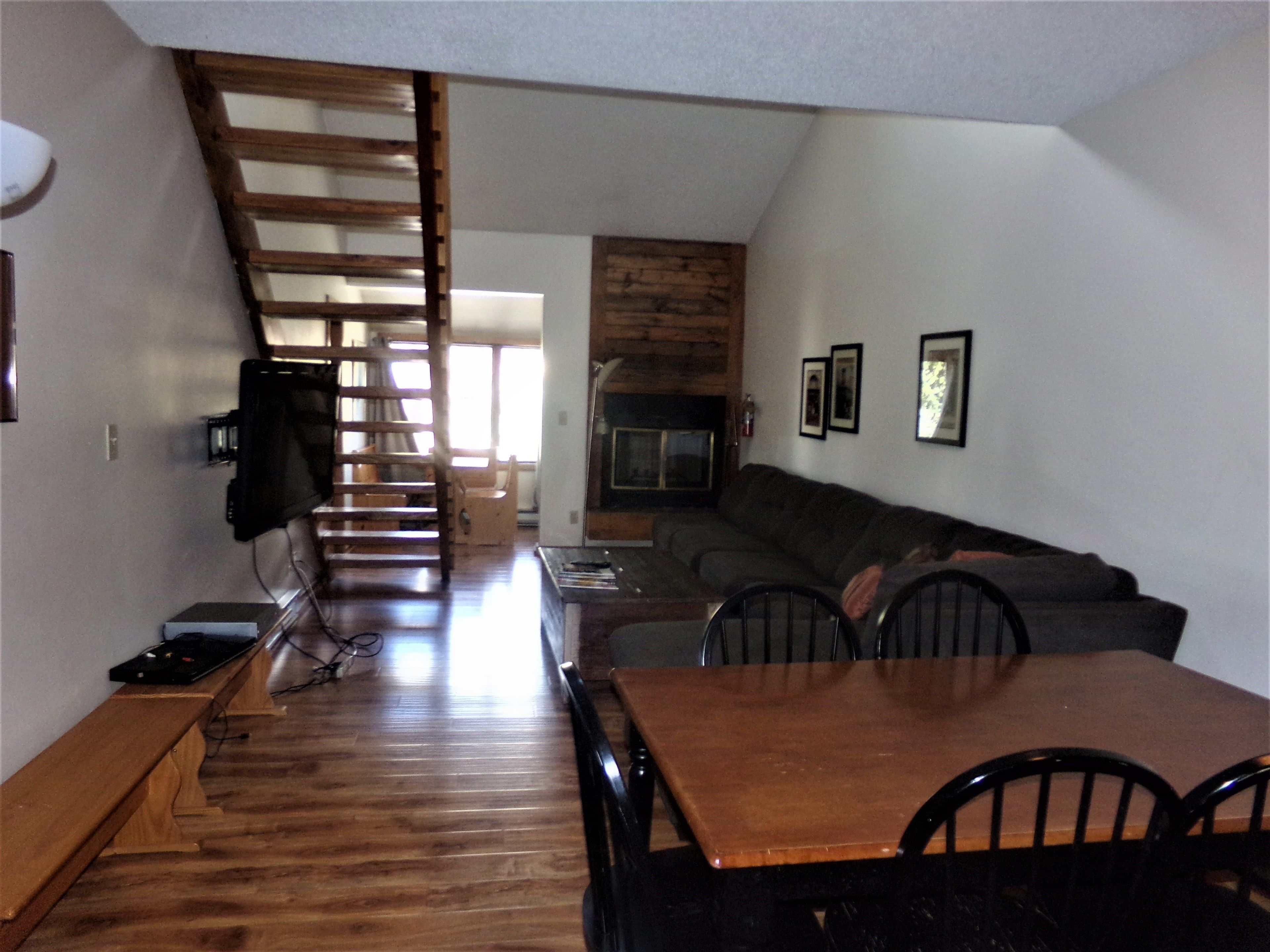 Foxpine Inn