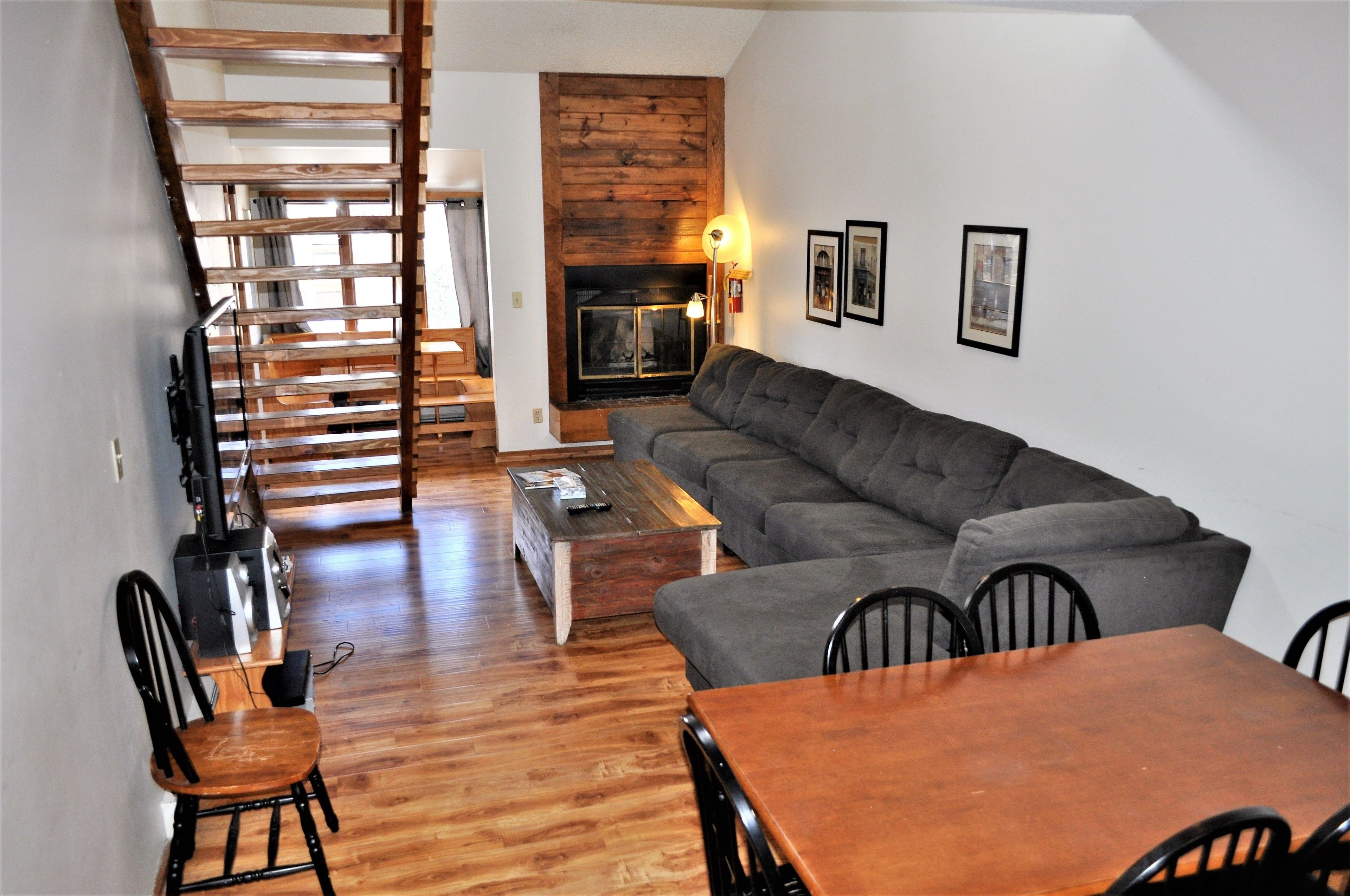 Foxpine Inn
