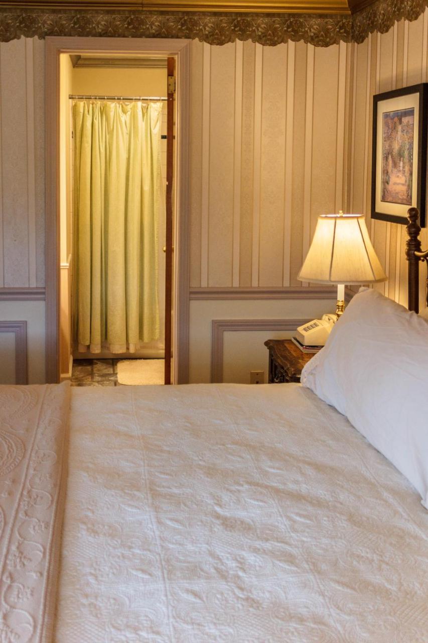 Frisco Lodge
