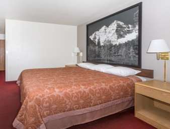 Super 8 by Wyndham Fruita