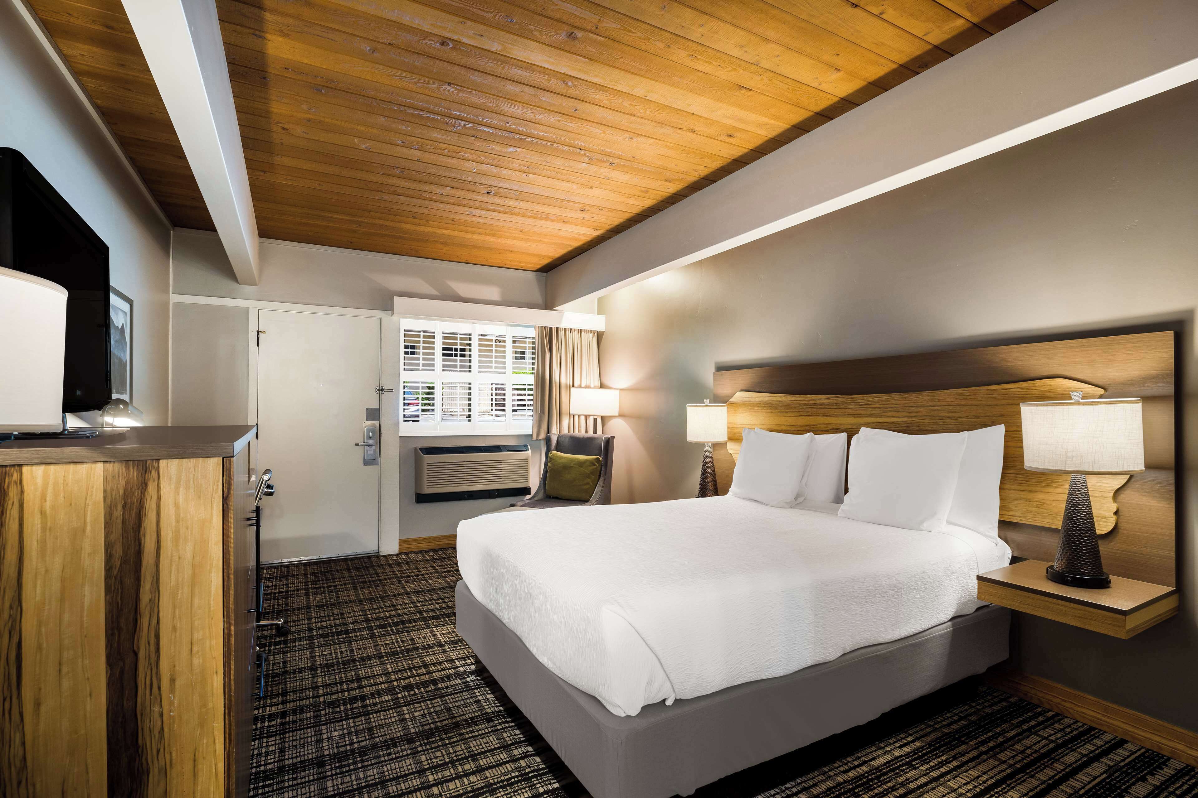 Best Western Antlers