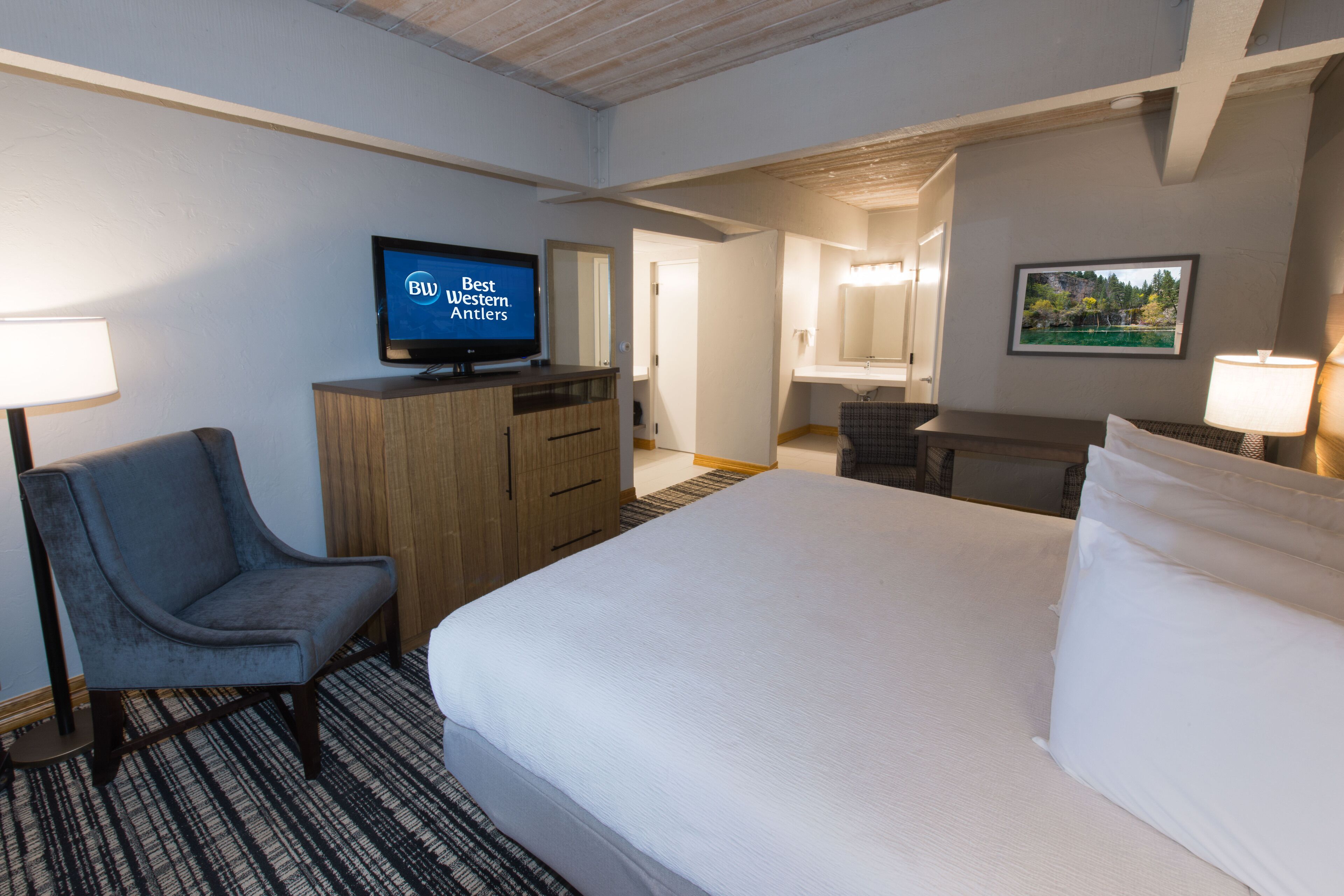 Best Western Antlers