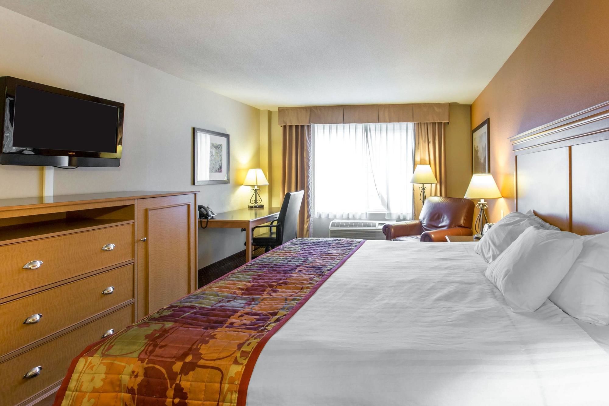 Comfort Inn & Suites Glenwood Springs On The River