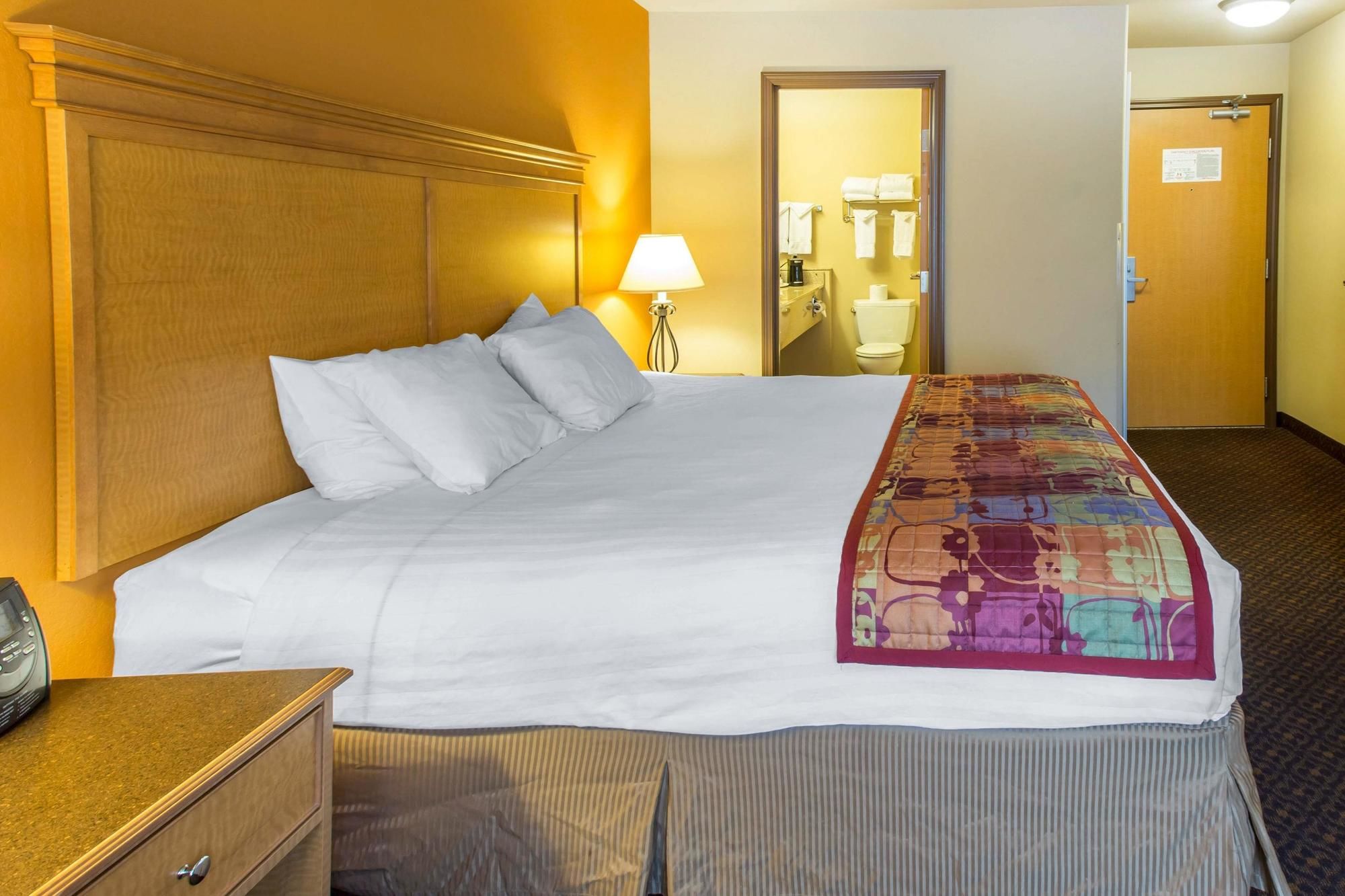 Comfort Inn & Suites Glenwood Springs On The River