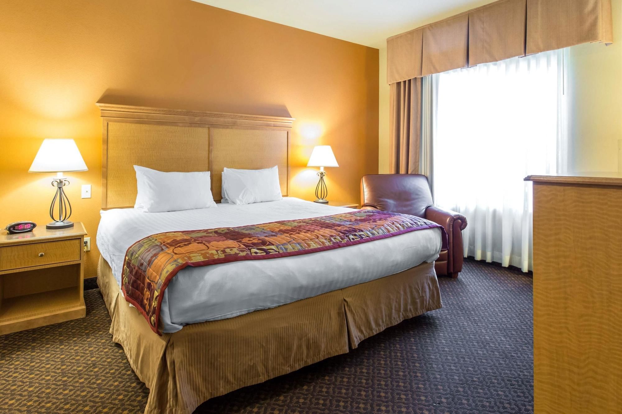 Comfort Inn & Suites Glenwood Springs On The River