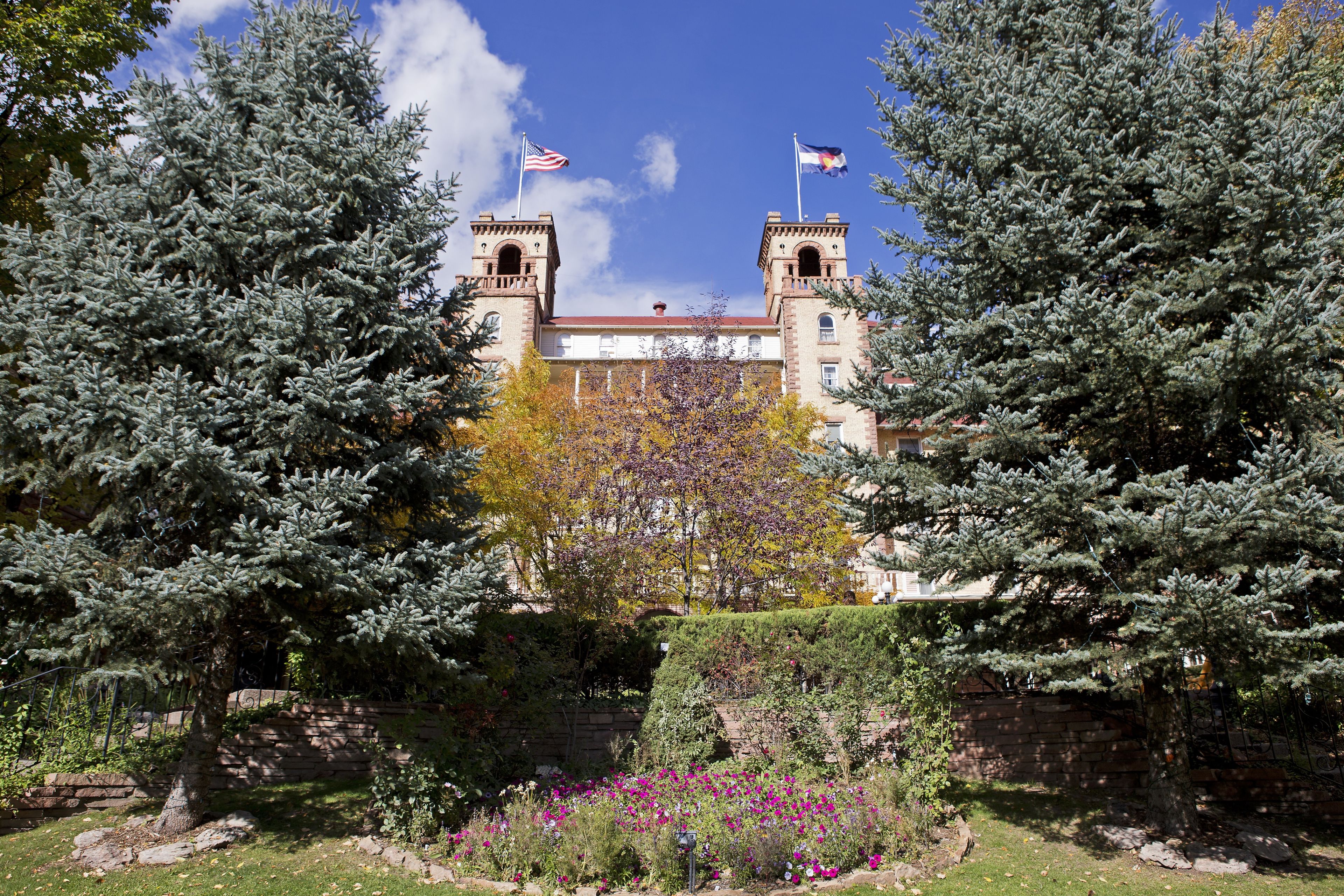 Hotel Colorado