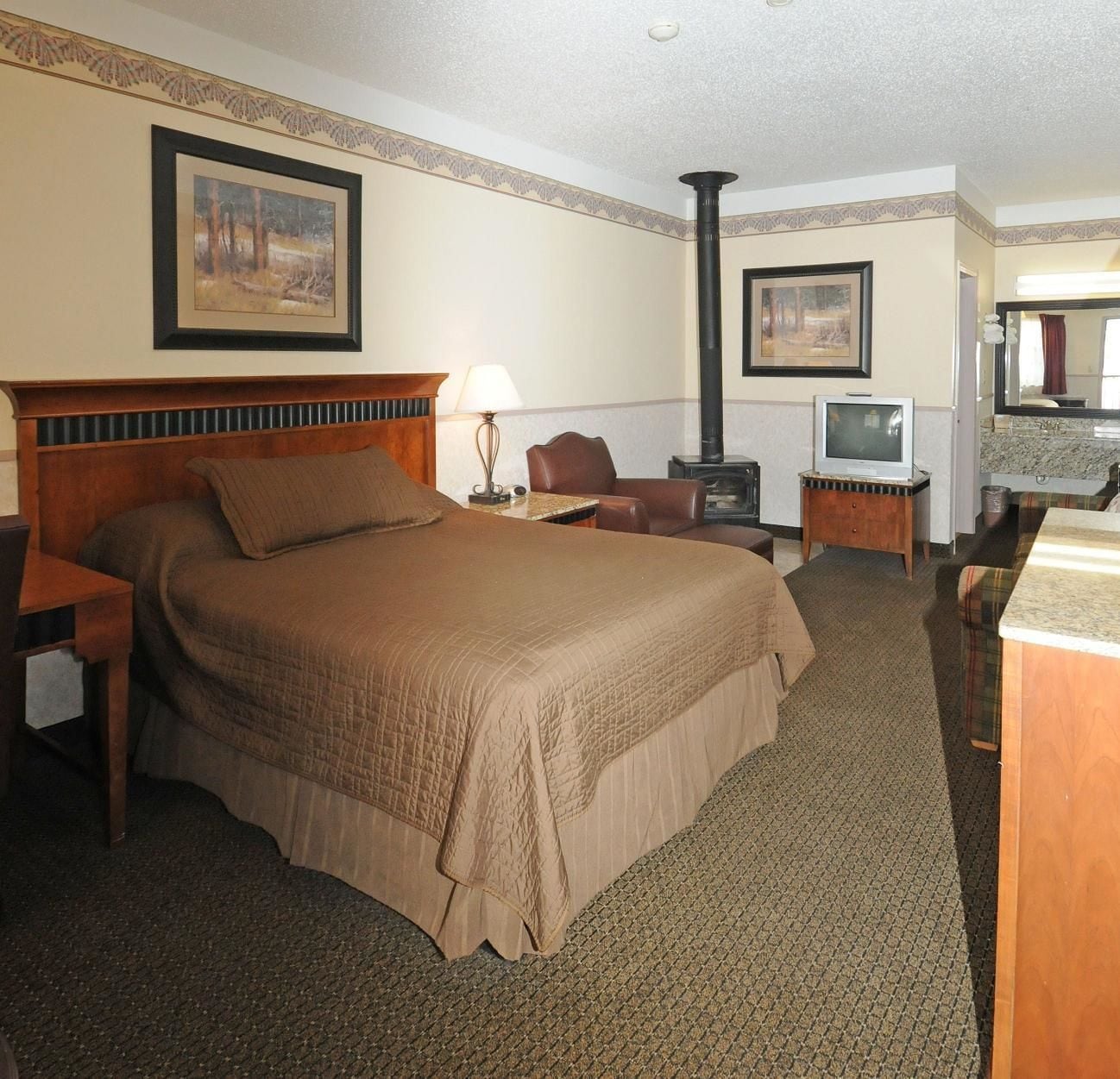 Silver Spruce Motel