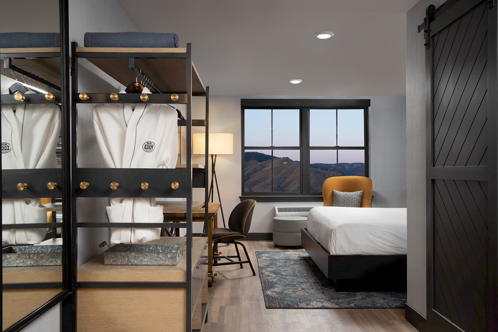 Eddy Taproom And Hotel