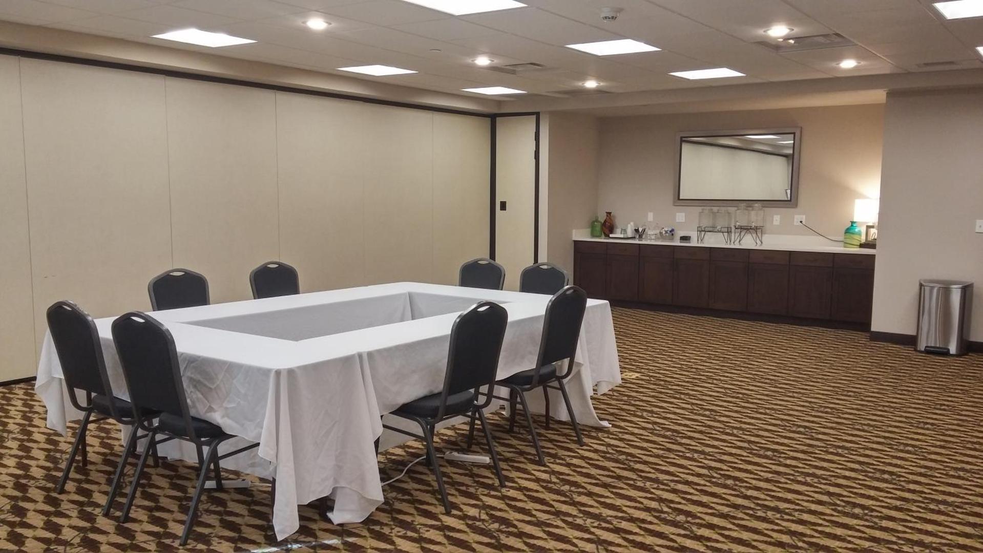 Holiday Inn Express & Suites Golden - Denver Area