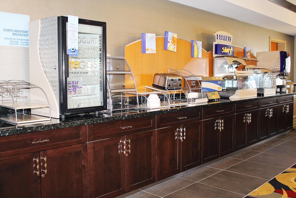 Holiday Inn Express Hotel & Suites Grand Junction