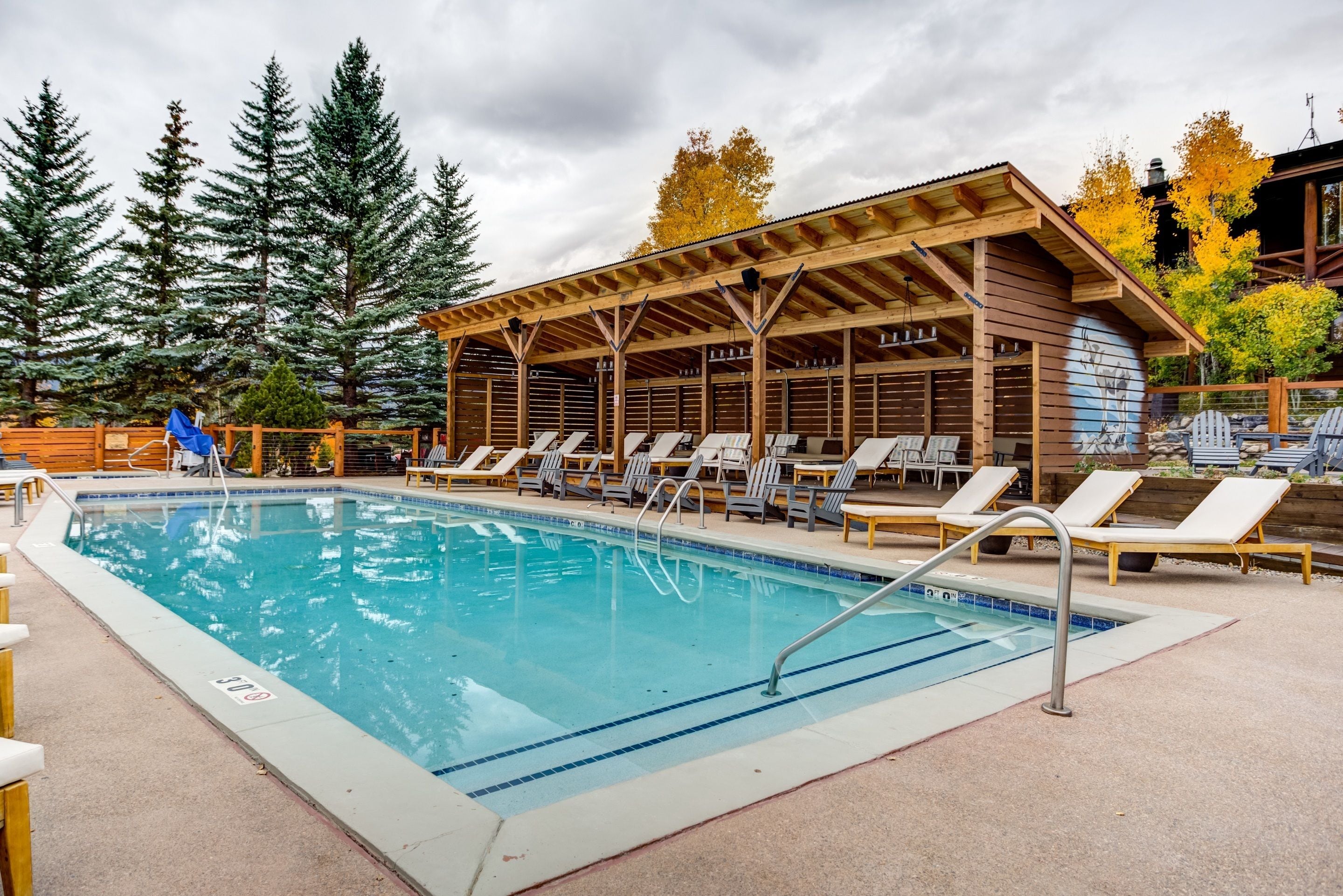 Grand Lake Lodge