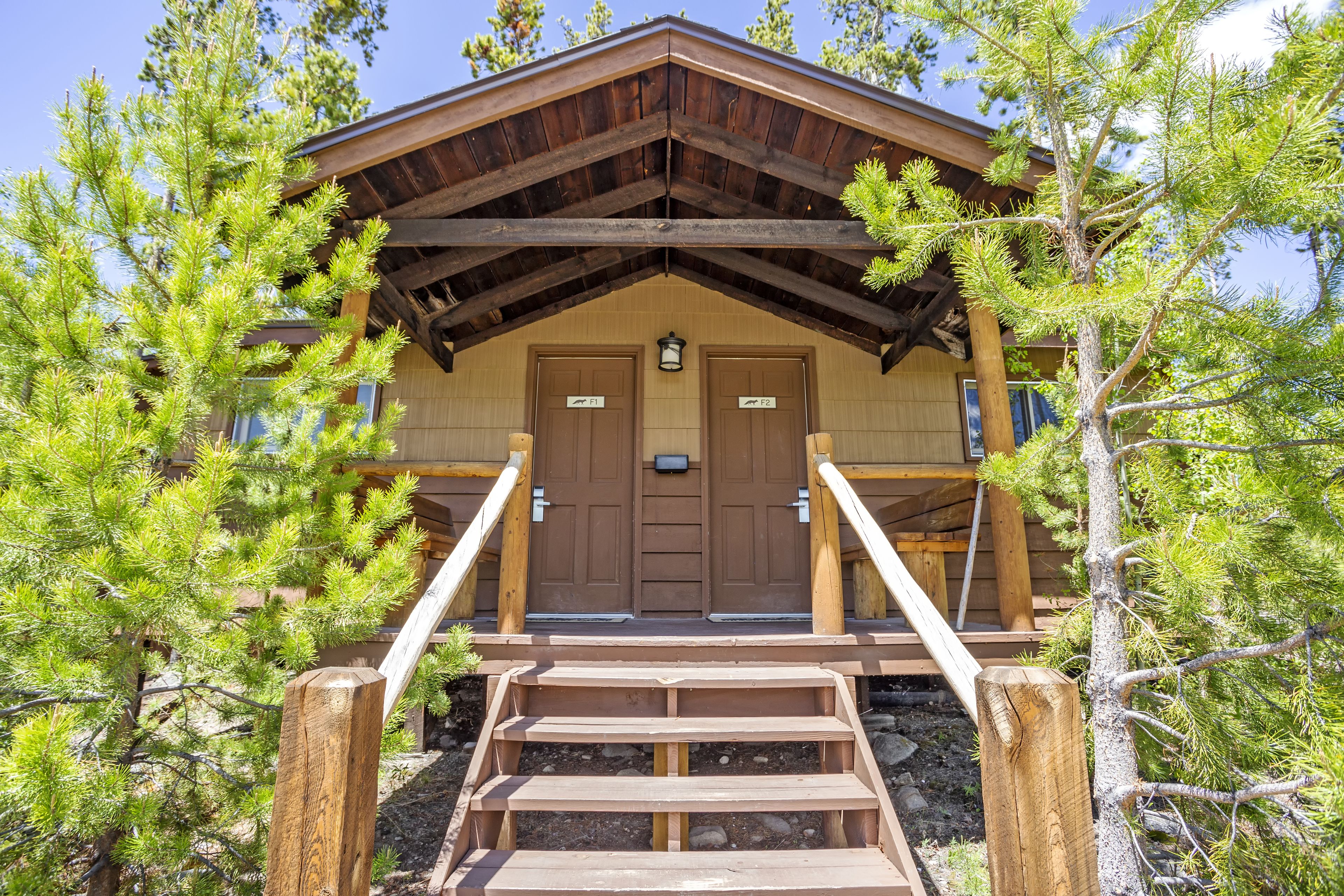 Grand Lake Lodge
