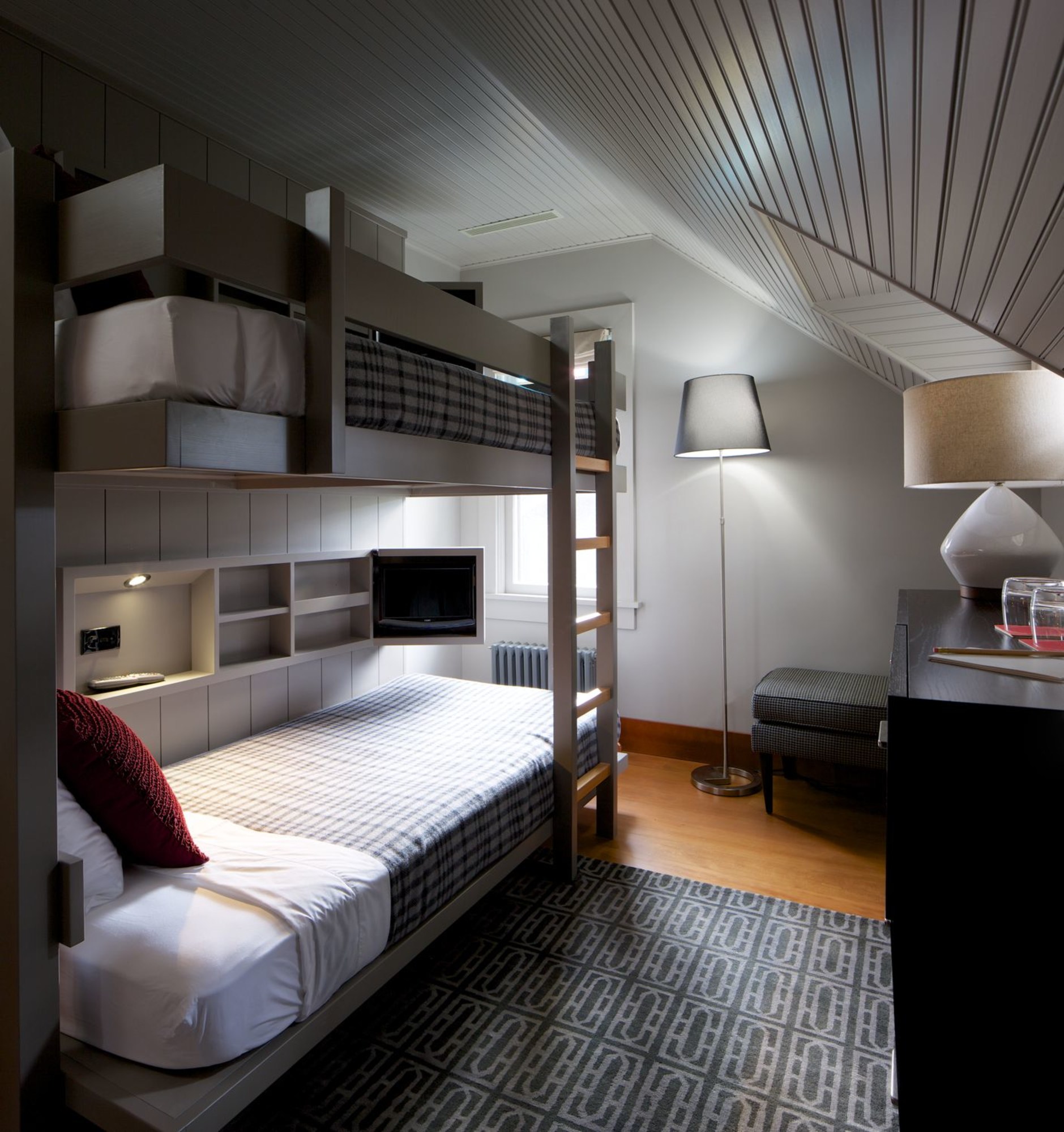 The Outlook Lodge
