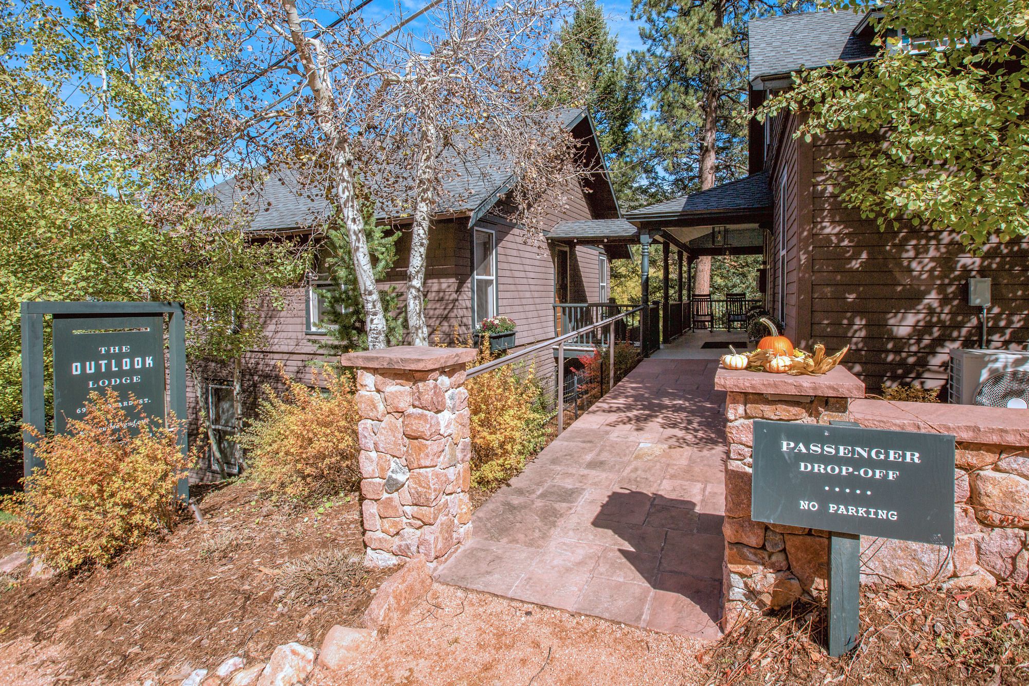 The Outlook Lodge