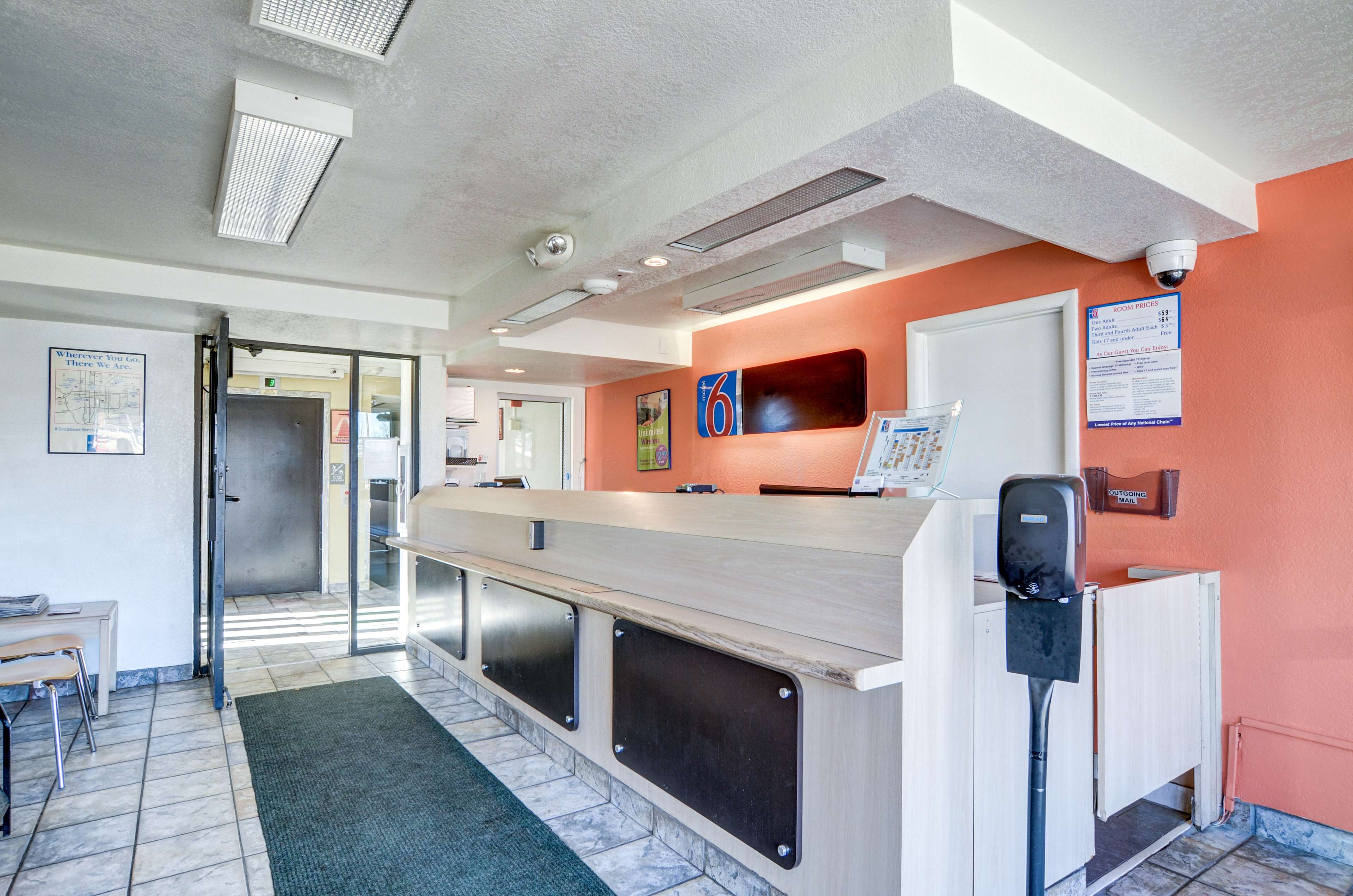 Motel 6 Denver South - South Tech Center