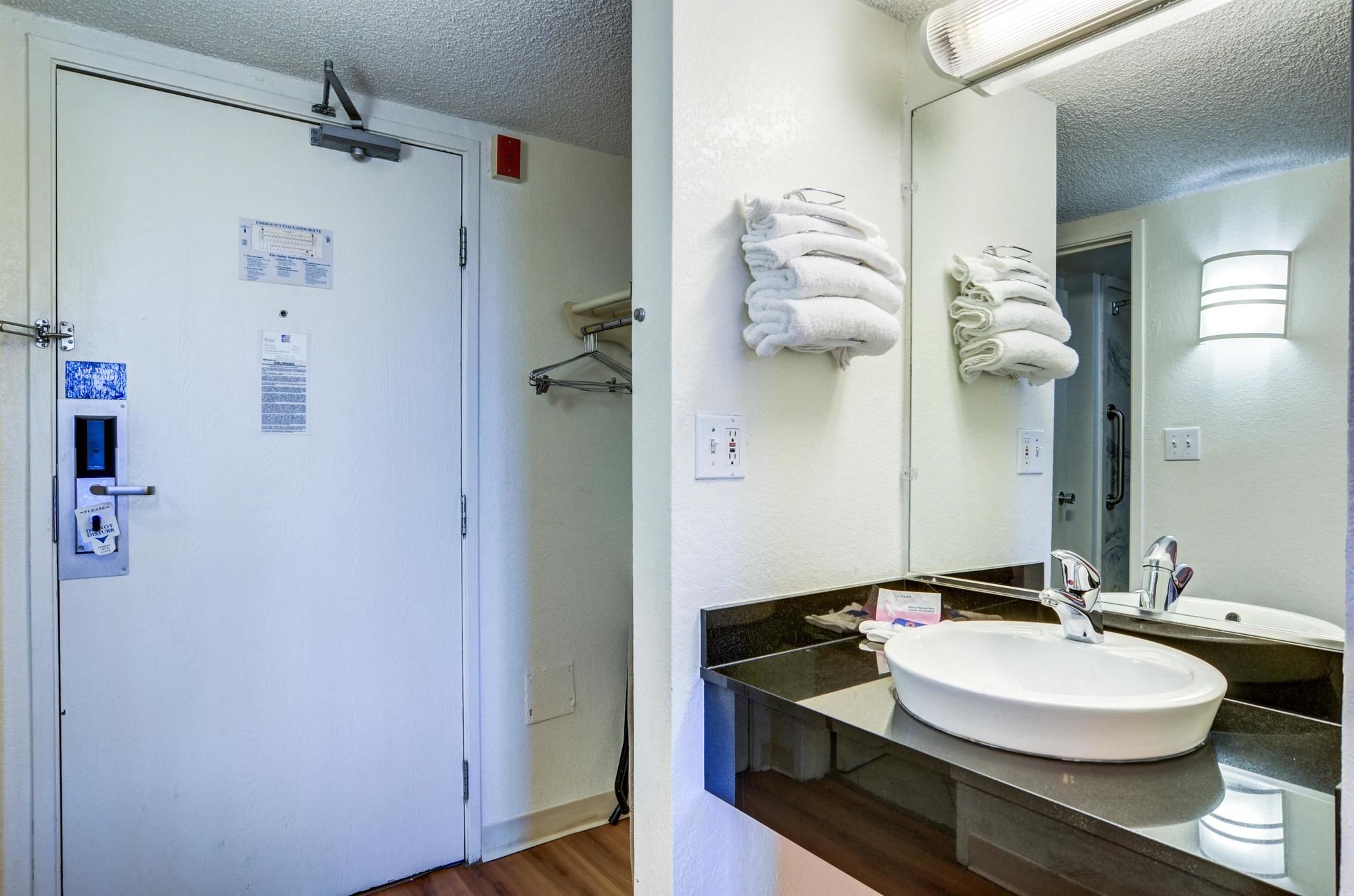 Motel 6 Denver South - South Tech Center