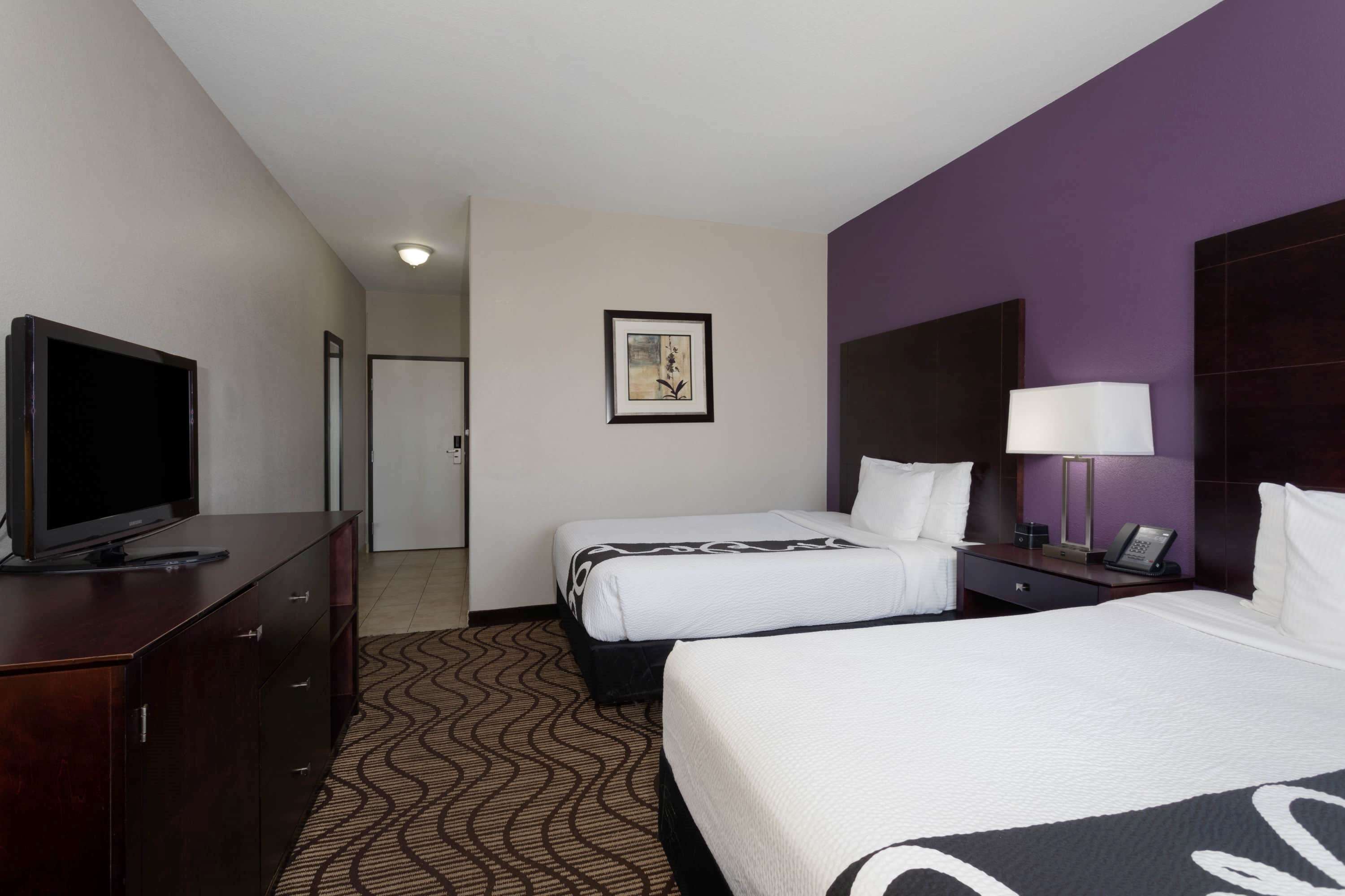 La Quinta Inn & Suites by Wyndham Henderson-Northeast Denver
