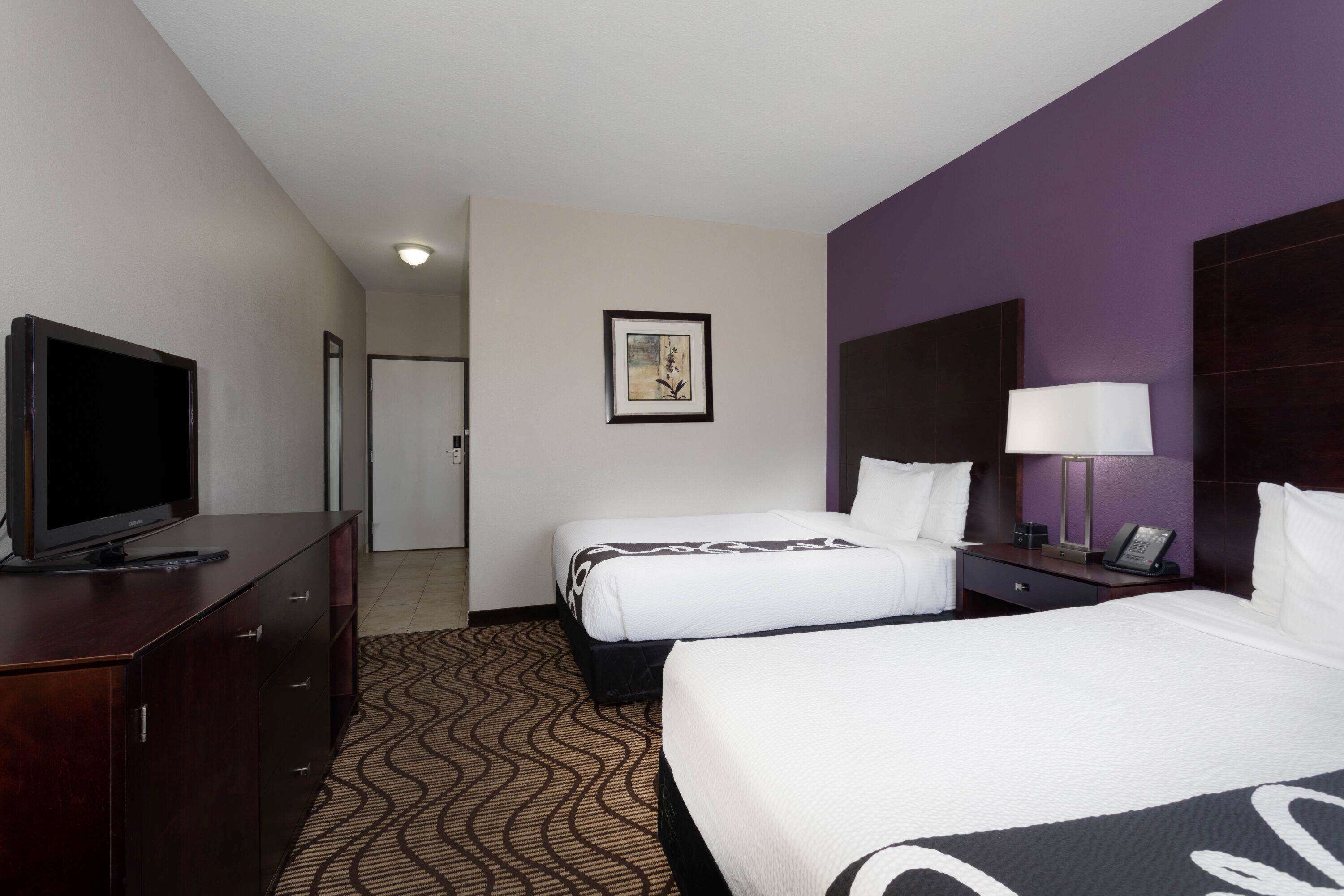 La Quinta Inn & Suites by Wyndham Henderson-Northeast Denver