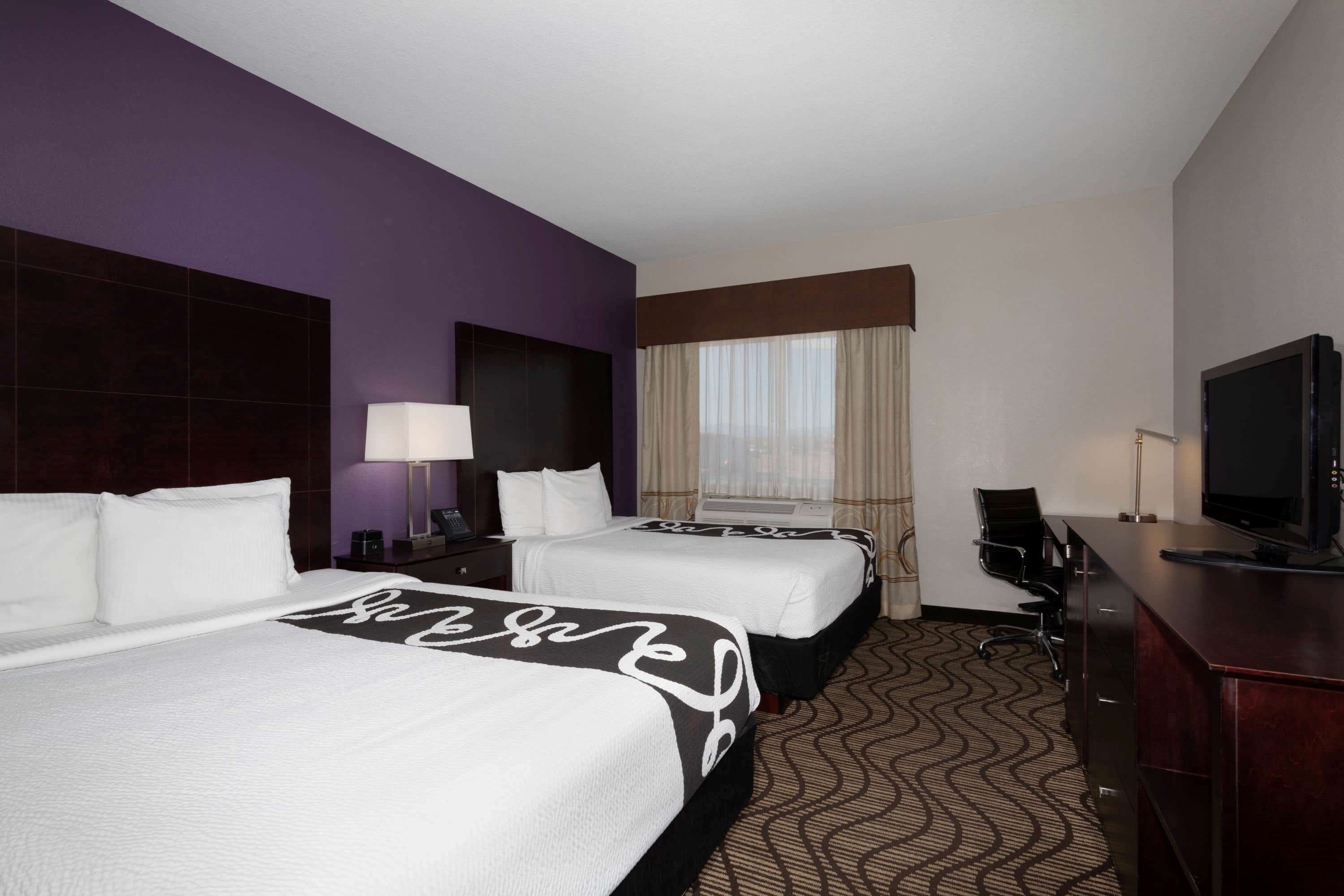 La Quinta Inn & Suites by Wyndham Henderson-Northeast Denver