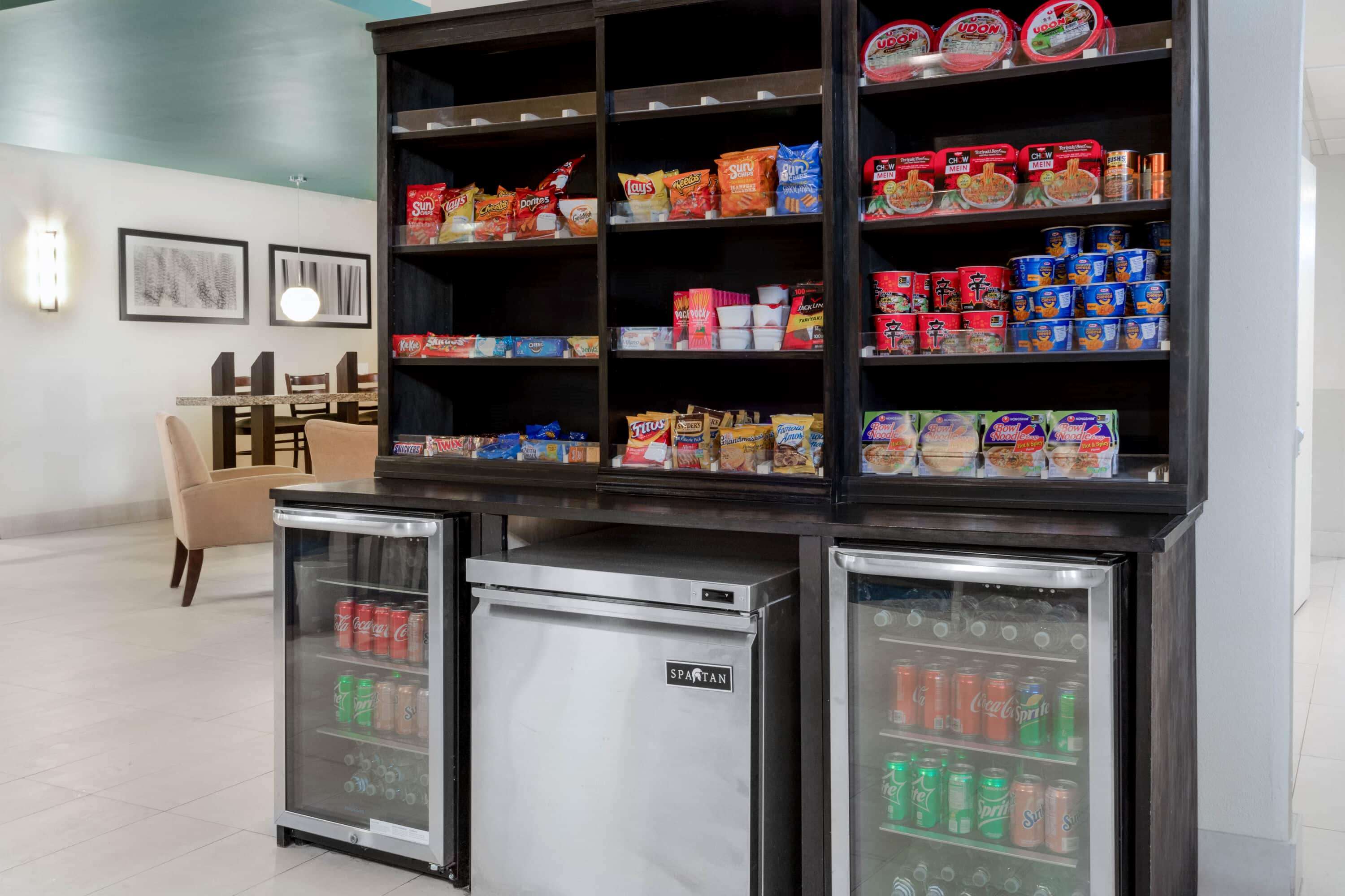 La Quinta Inn & Suites by Wyndham Henderson-Northeast Denver