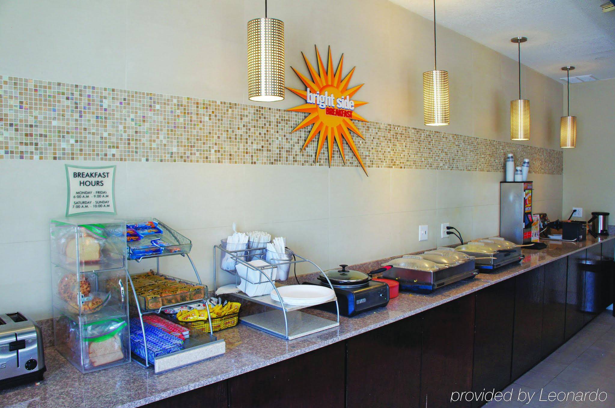 La Quinta Inn & Suites by Wyndham Henderson-Northeast Denver