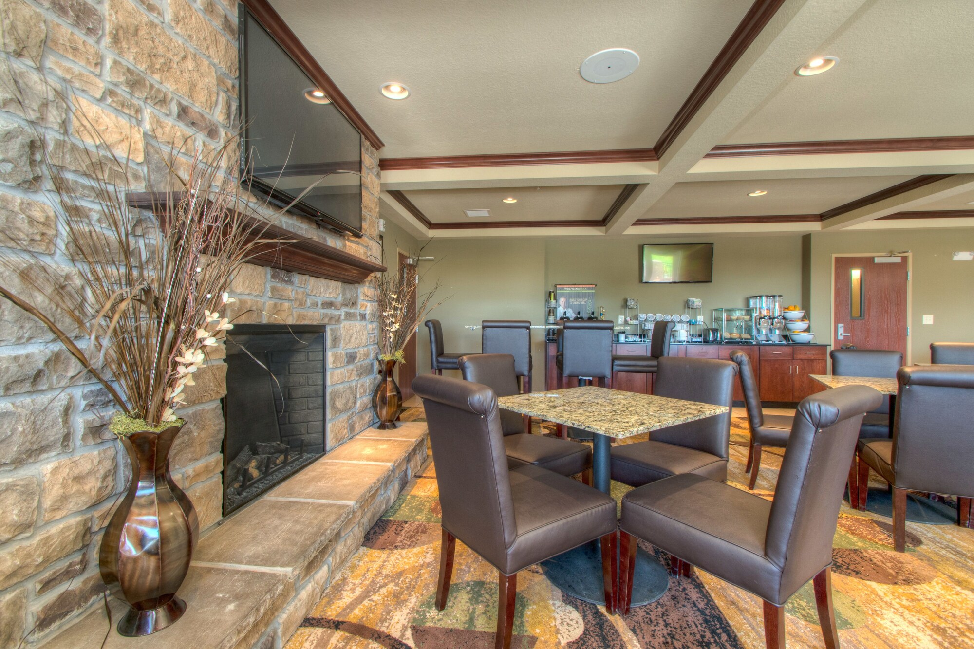 Cobblestone Inn & Suites Holyoke
