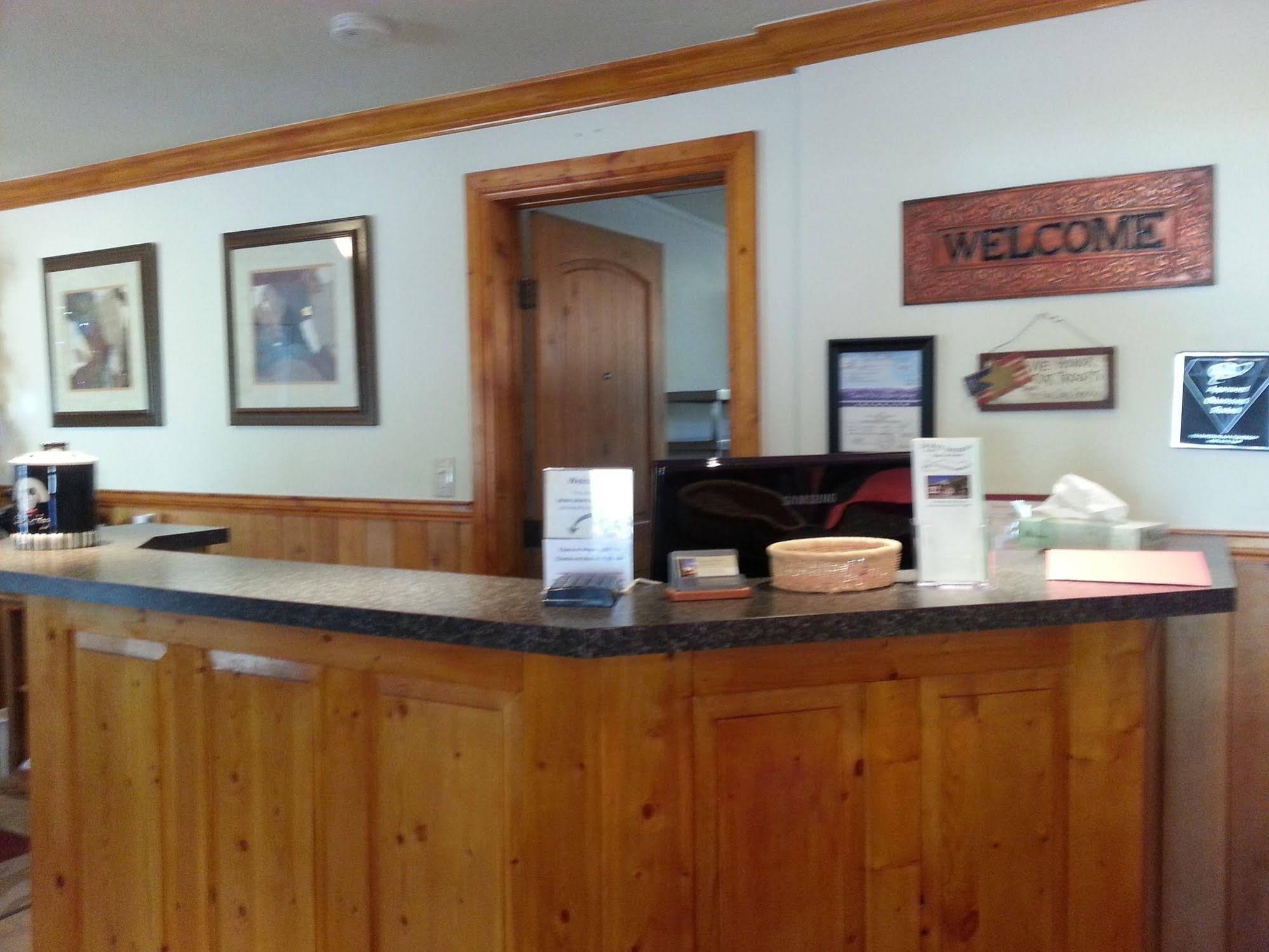 The Canyon Motel