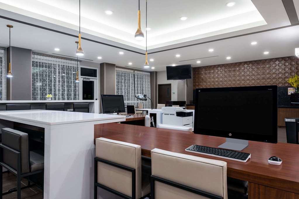 Wingate by Wyndham Loveland