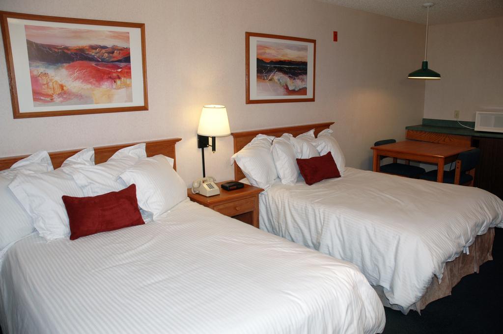 3 Peaks Lodge