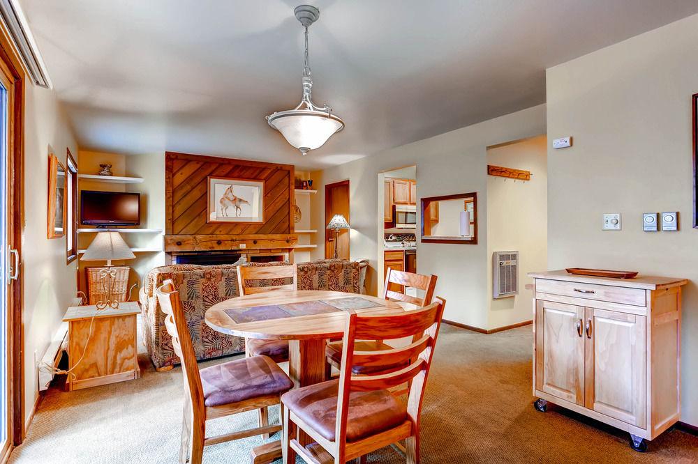 Aspen Ridge Condominiums