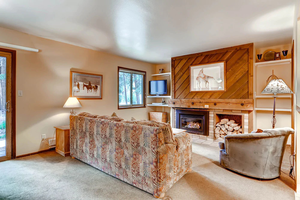 Aspen Ridge Condominiums