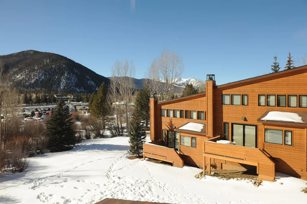 Aspen Ridge Condominiums