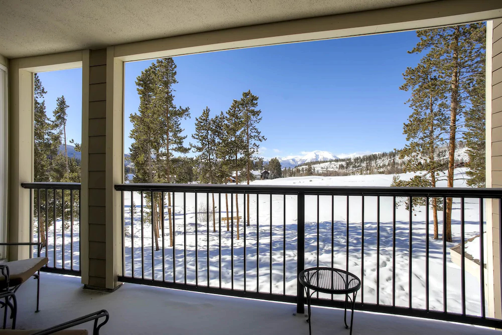 Evergreen Condominiums