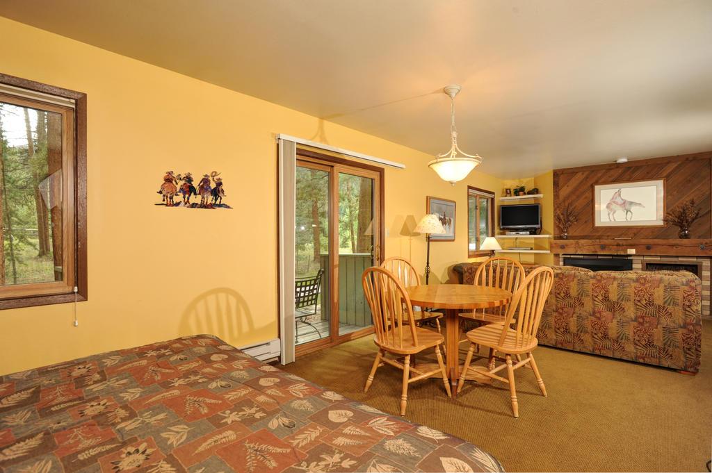 Forest Condominiums