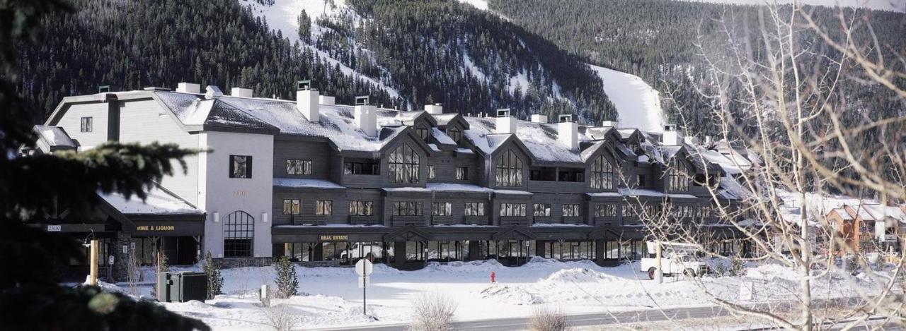 Gateway Mountain Lodge
