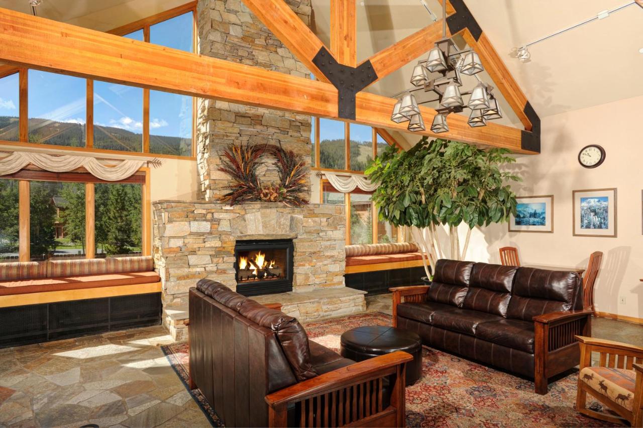 Gateway Mountain Lodge
