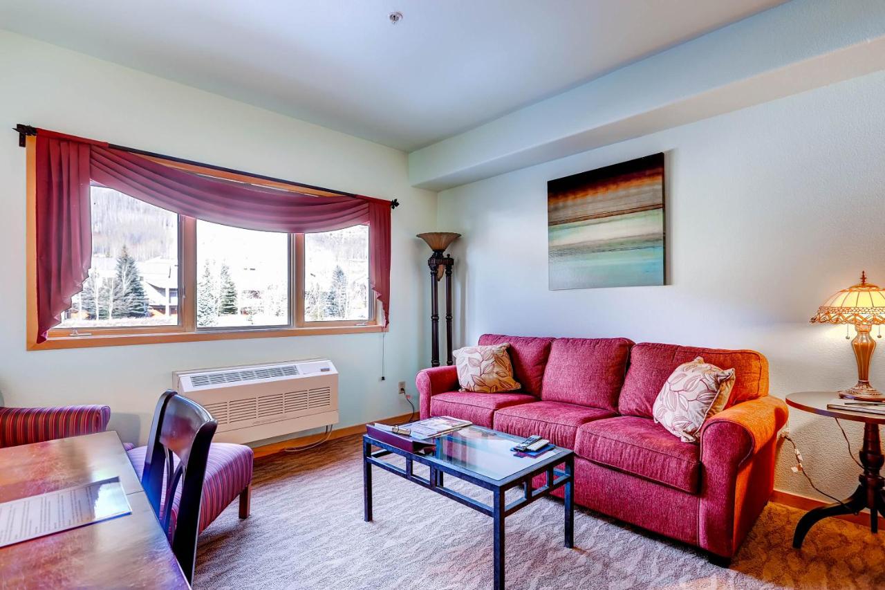 Gateway Mountain Lodge