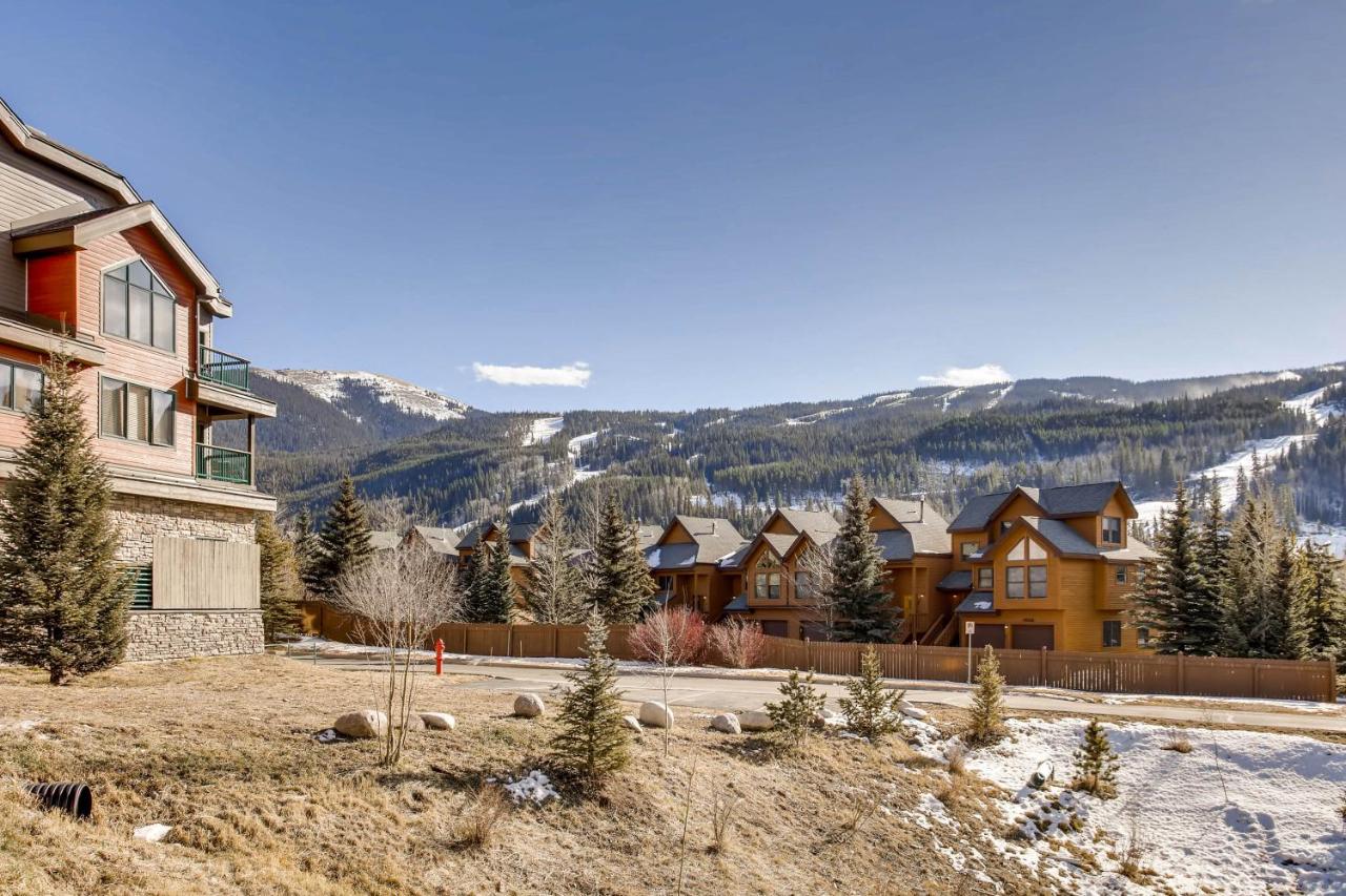 Gateway Mountain Lodge