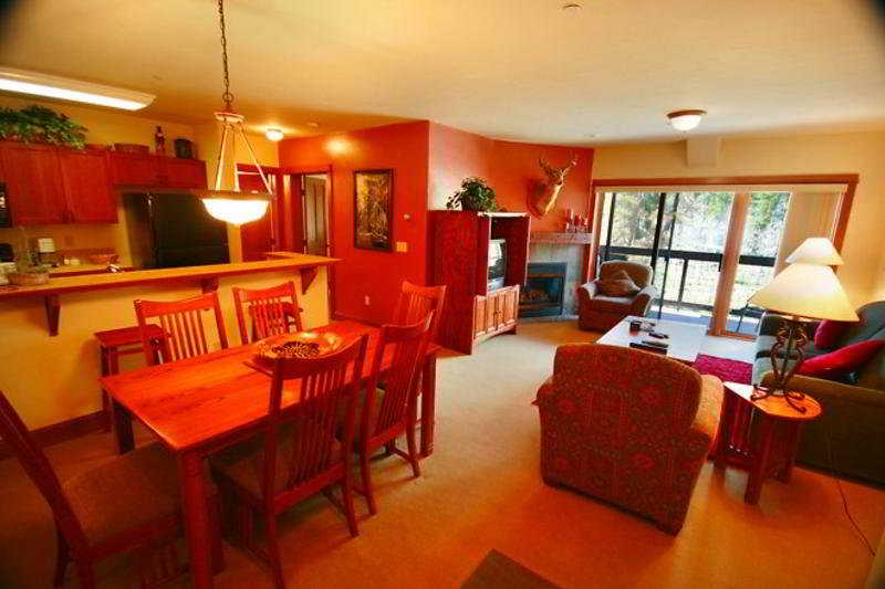 Oro Grande Lodge