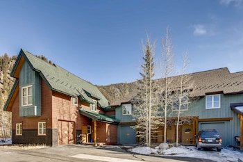 Ski Tip Townhomes